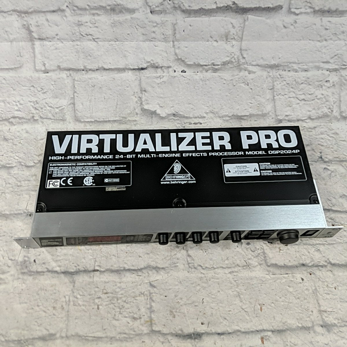 Behringer DSP2024P Virtualizer Pro Multi Effects Processor