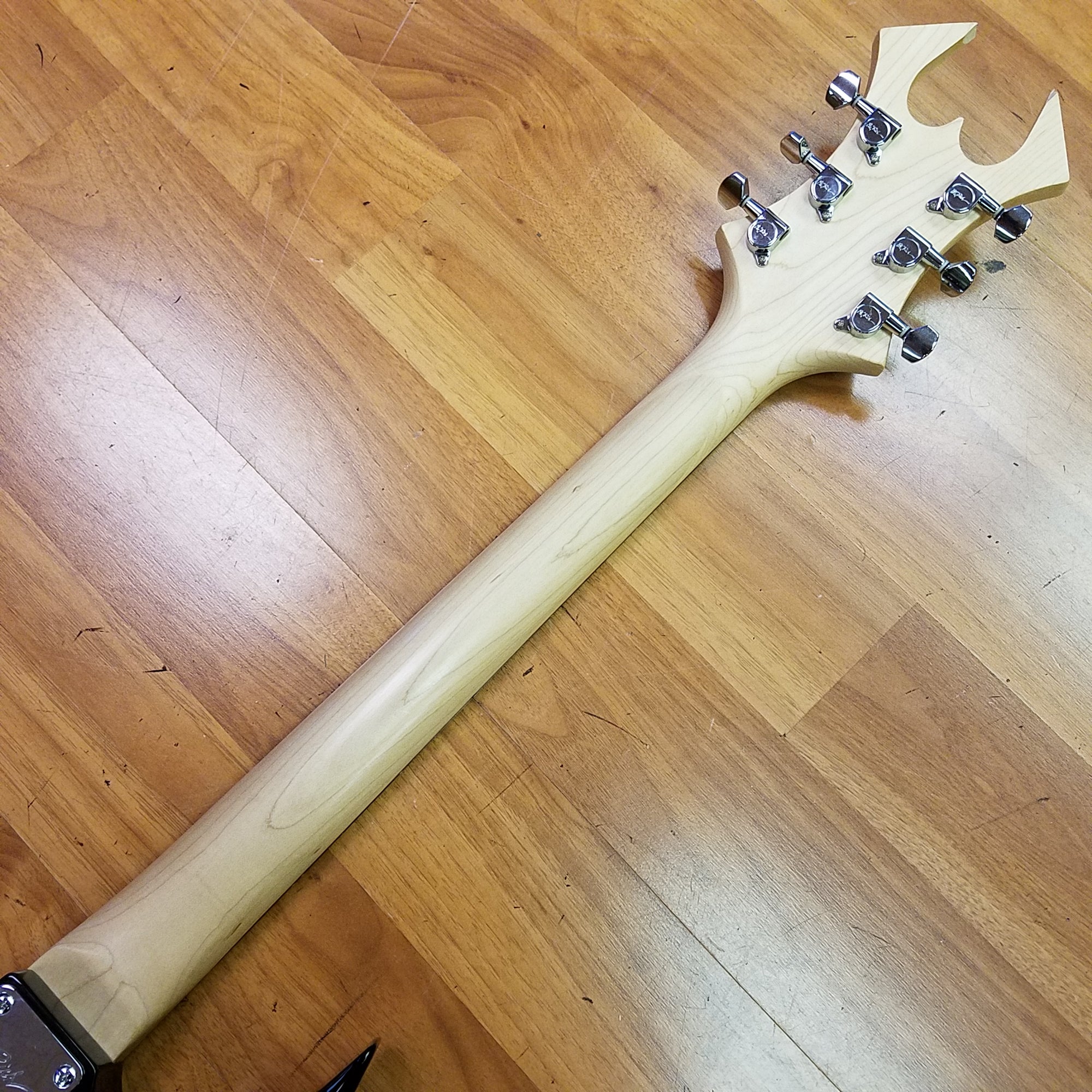 B.C. Rich Bronze Series Warlock Electric Guitar