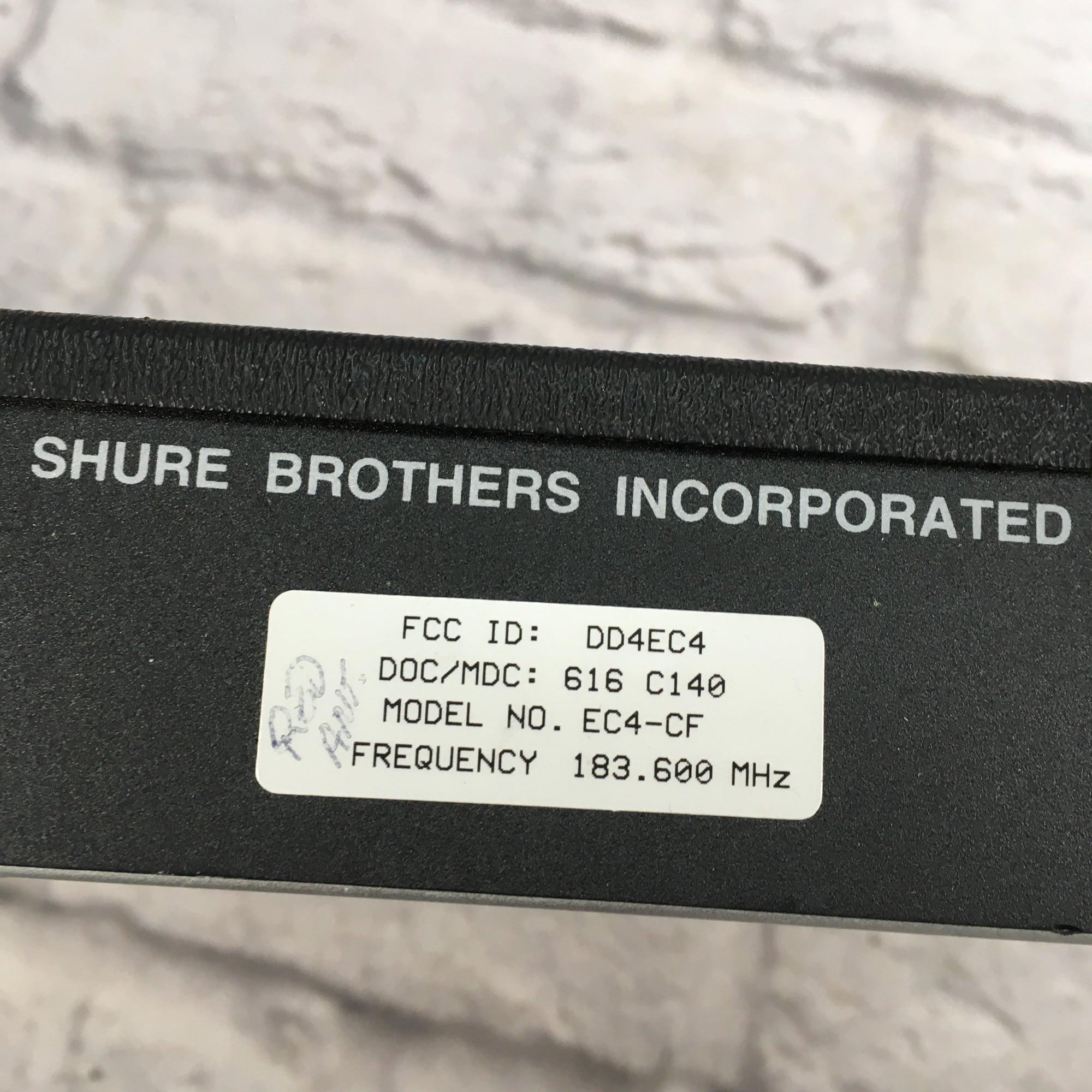 Shure EC4 / EC1 Wireless System