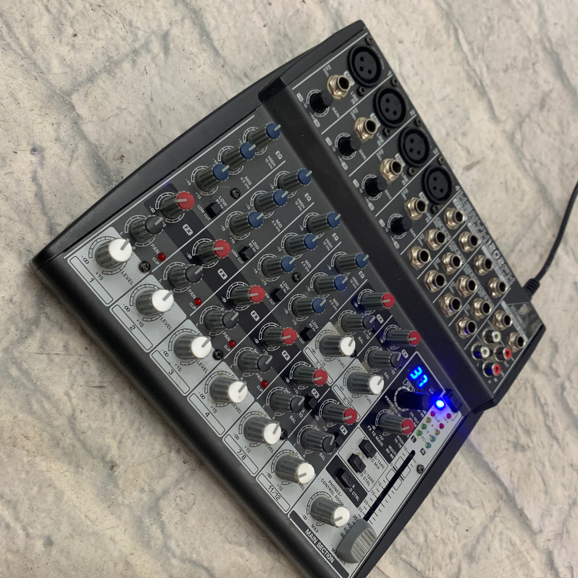 Behringer 1202FX 12-Input Mixer w/ Effects - Evolution Music