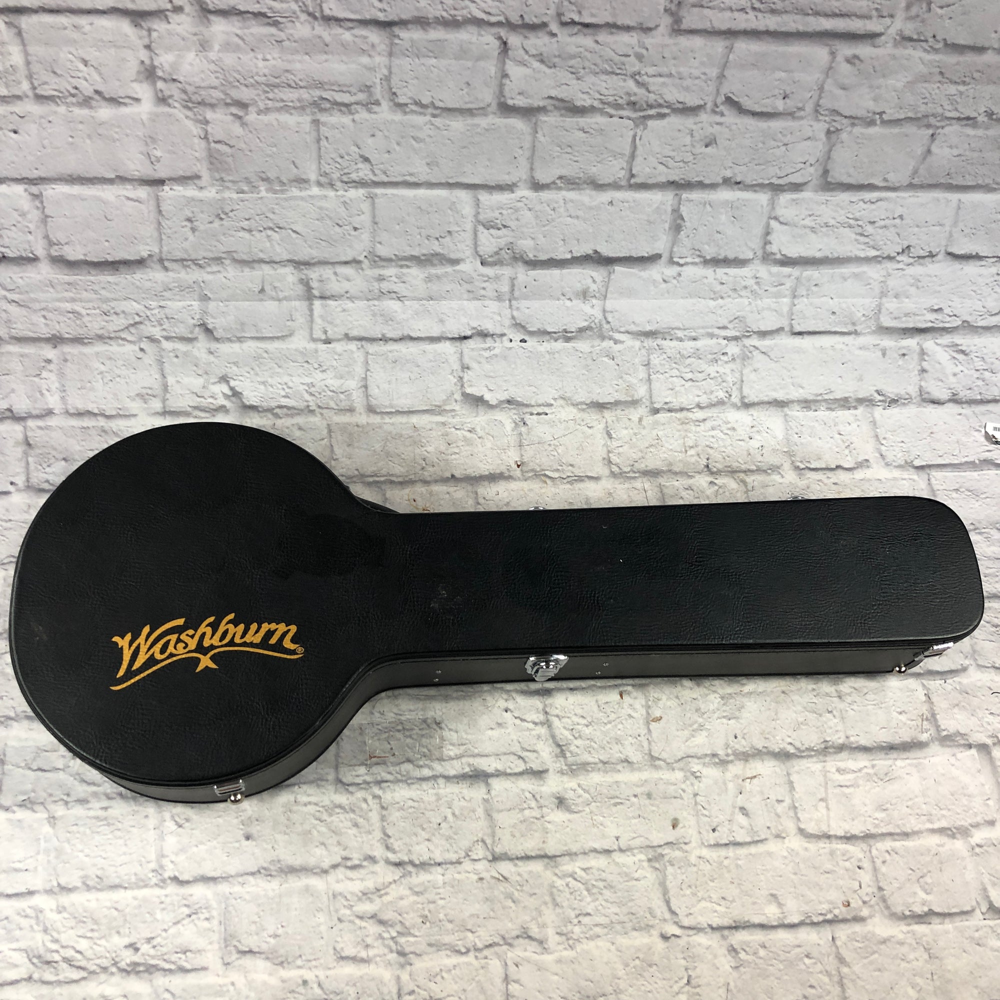 Washburn B-16 5 String Banjo with Case