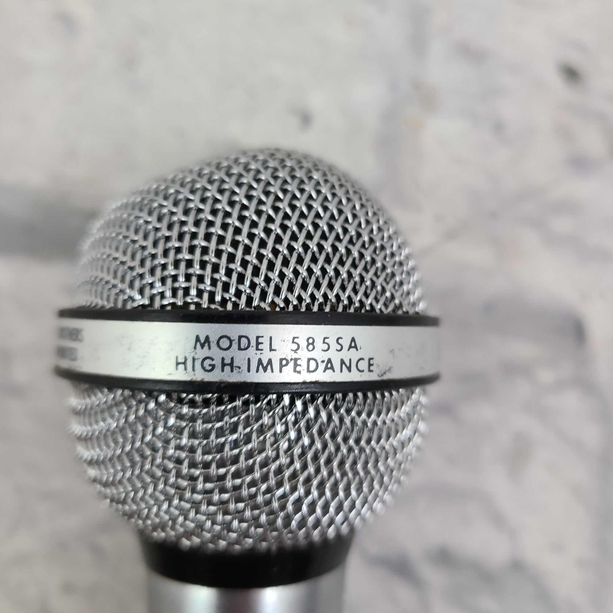 Shure Unisphere 585SA Microphone - Evolution Music