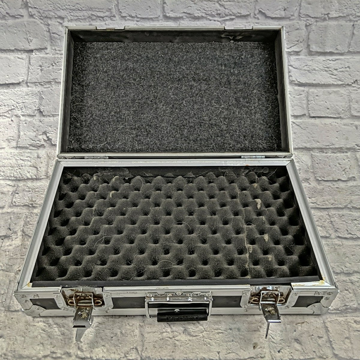 Road Ready Road Case 23x14