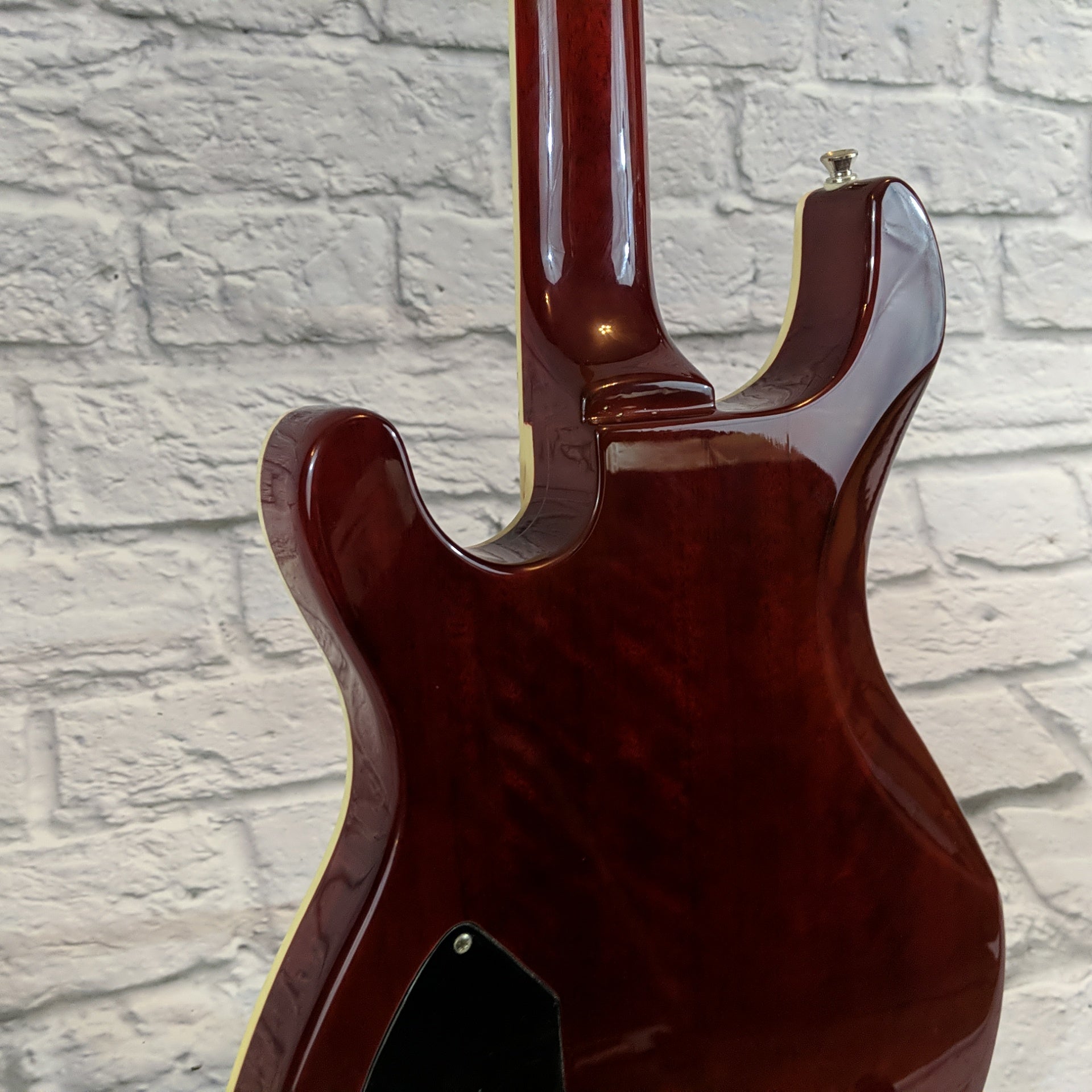 Stadium WC-700 Semi Hollow Electric Guitar w/ Wilkinson Bridge