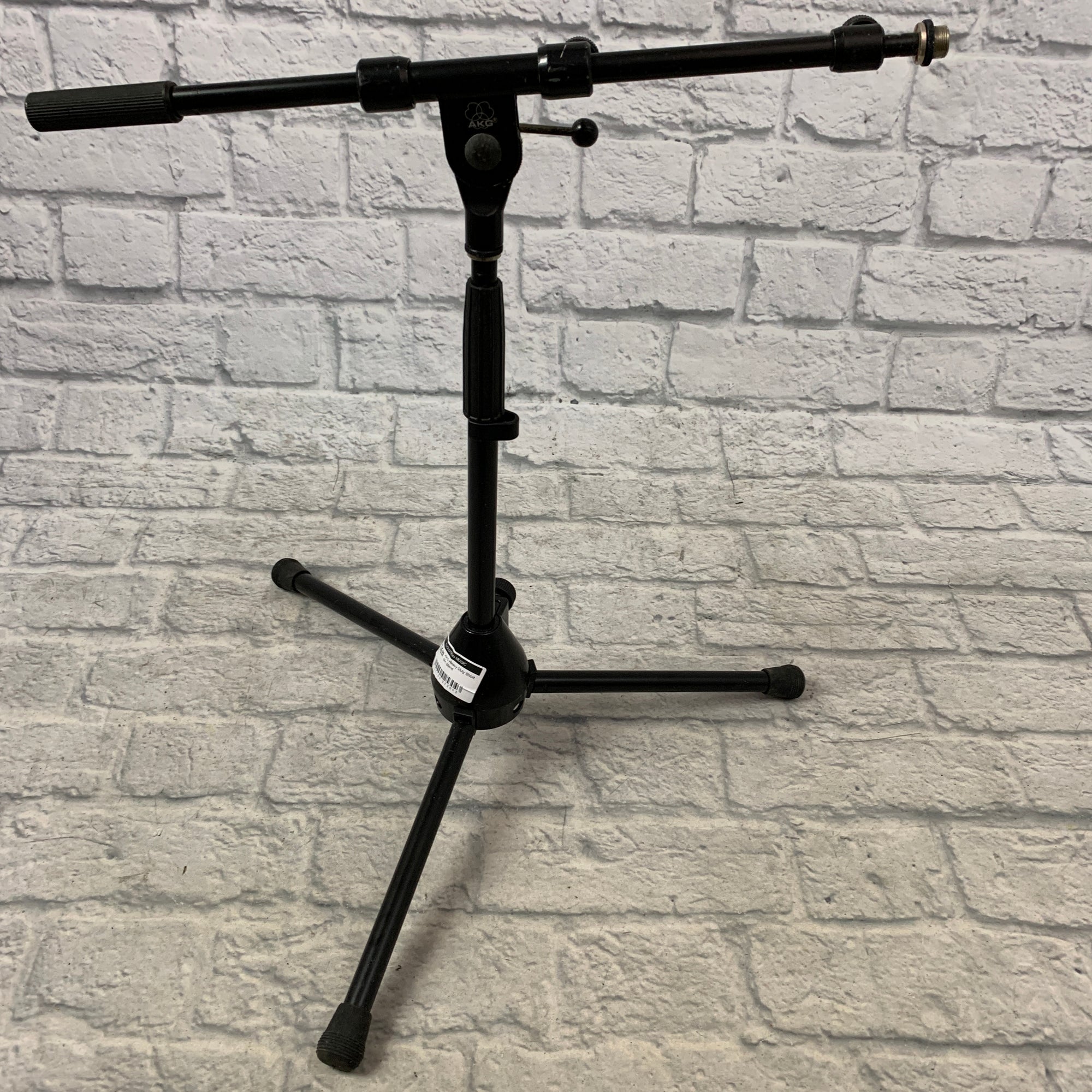 AKG Heavy Duty Short Mic Stand