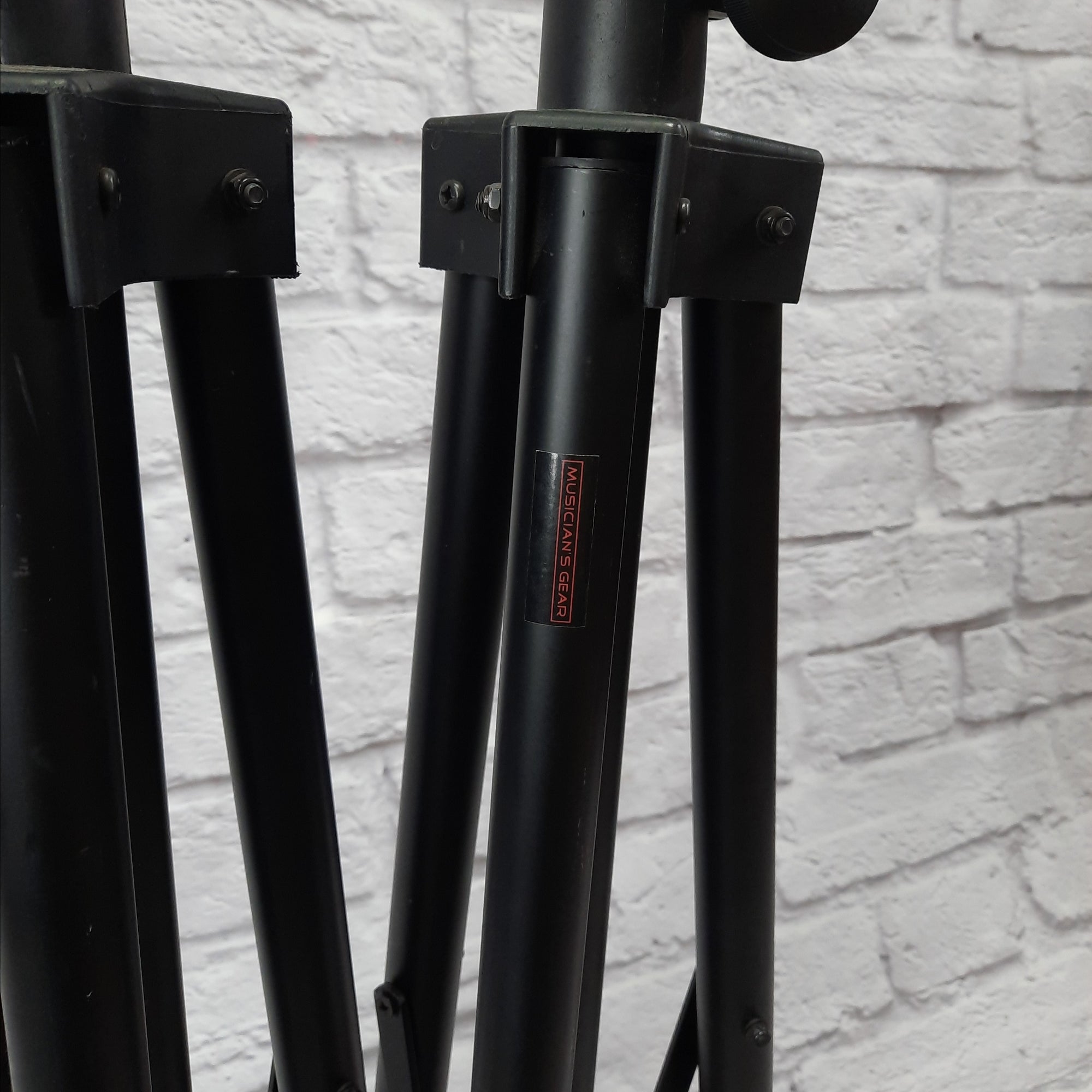Musicians Gear Single Speaker Stand (One Stand Only)