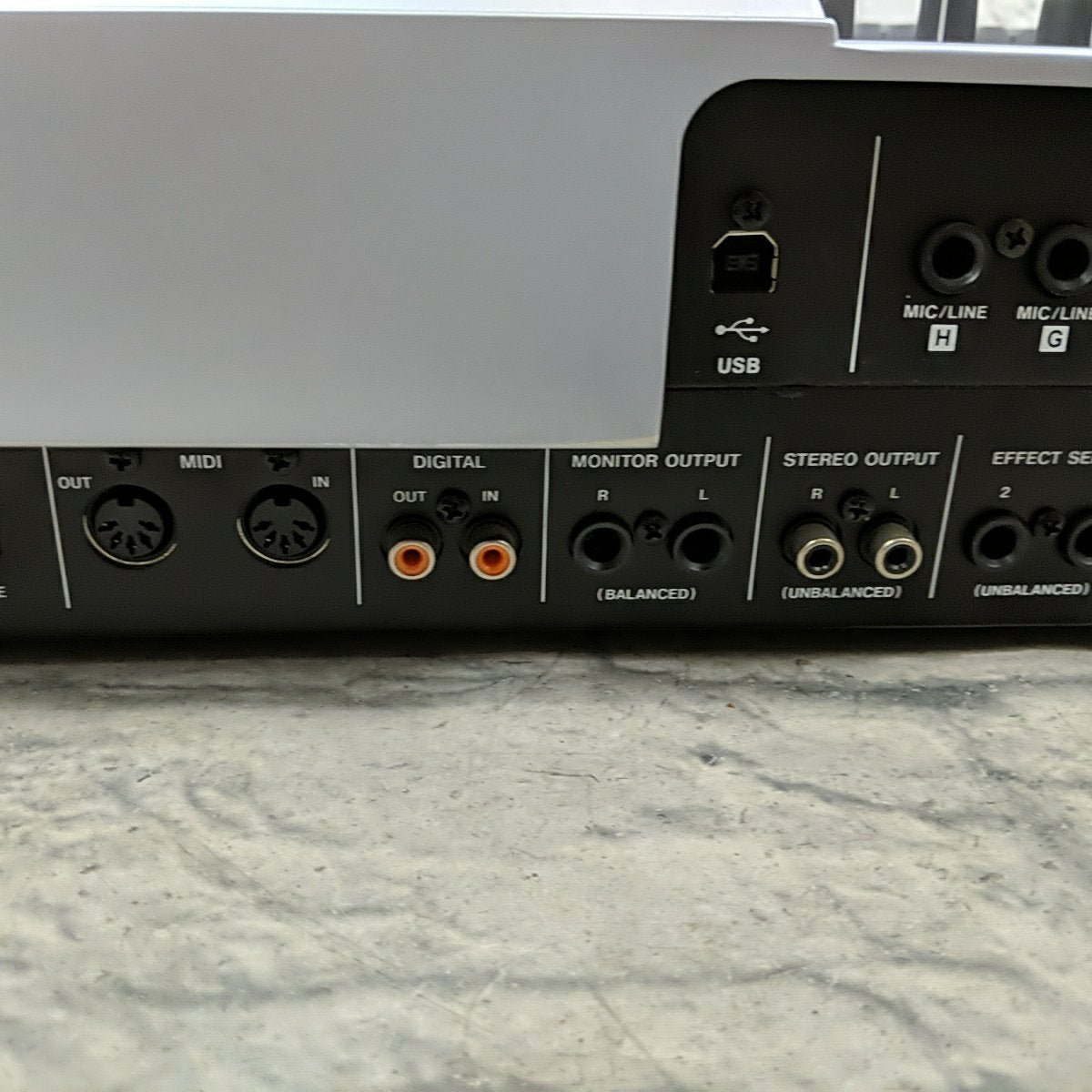 Tascam 2488 Digital Portastudio Recorder