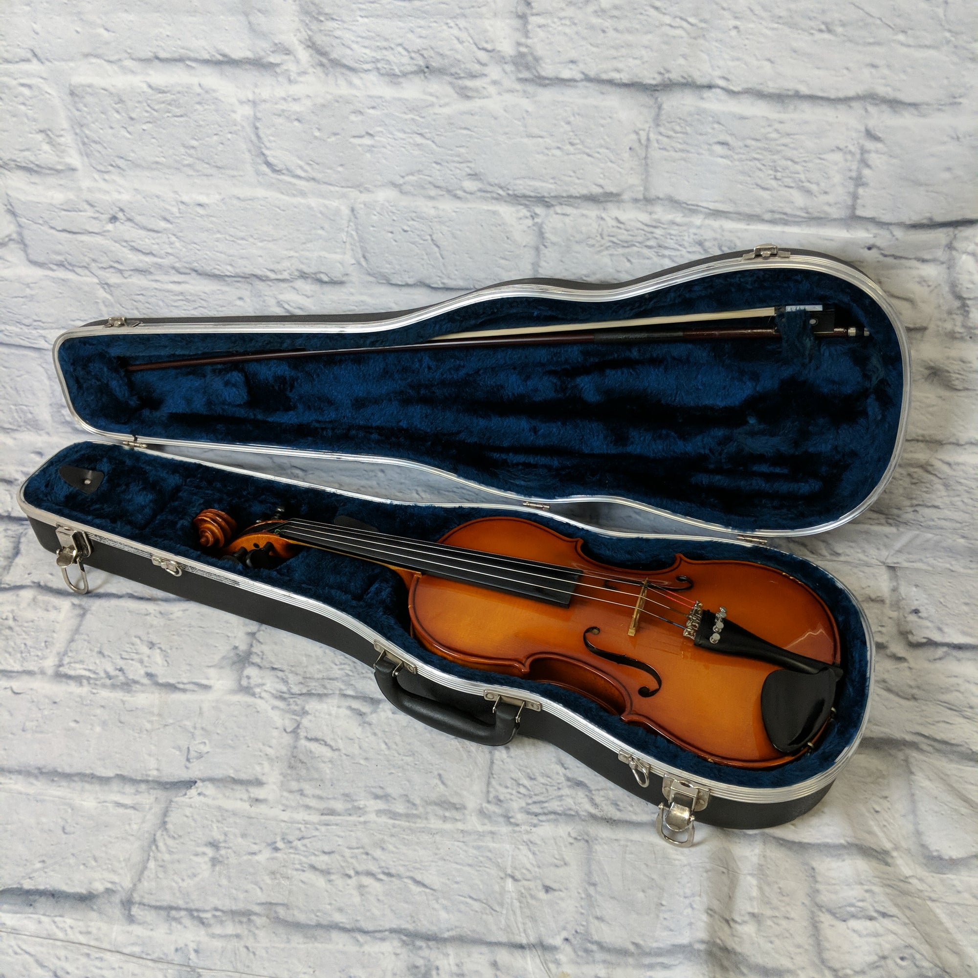 Glaesel V130E4 4/4 Stradivarius Violin - Evolution Music