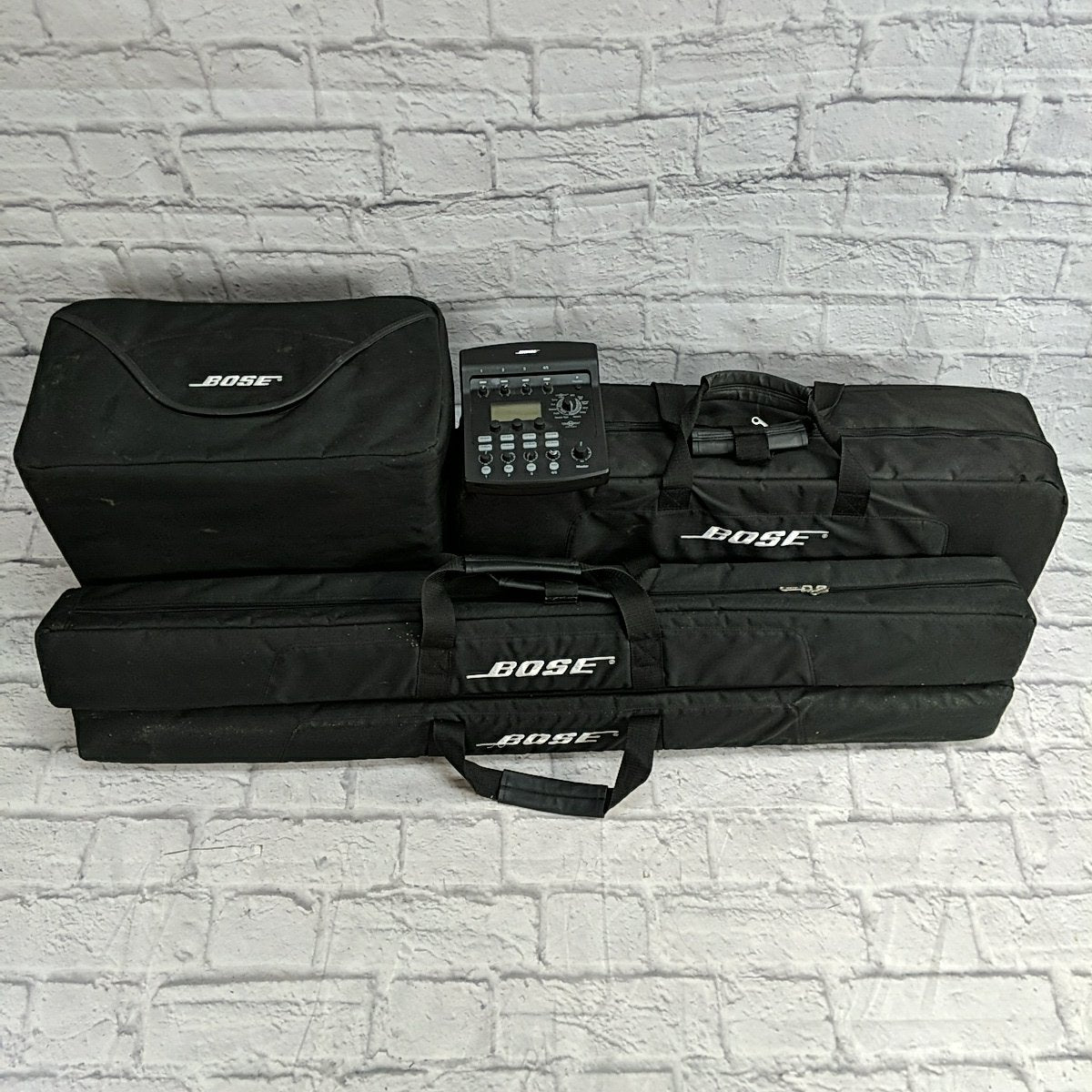 Bose L1 Model 1 Speaker System w/ B1 Sub and T1 Mixer