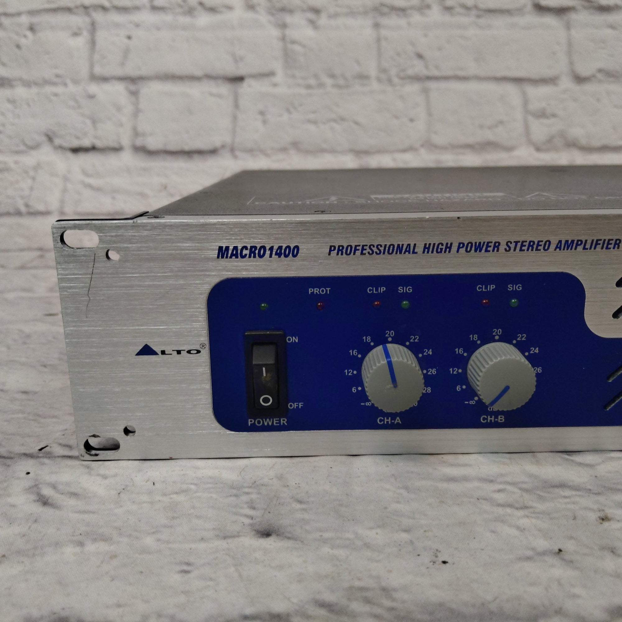 Alto Macro 1400 Stereo Power Amp