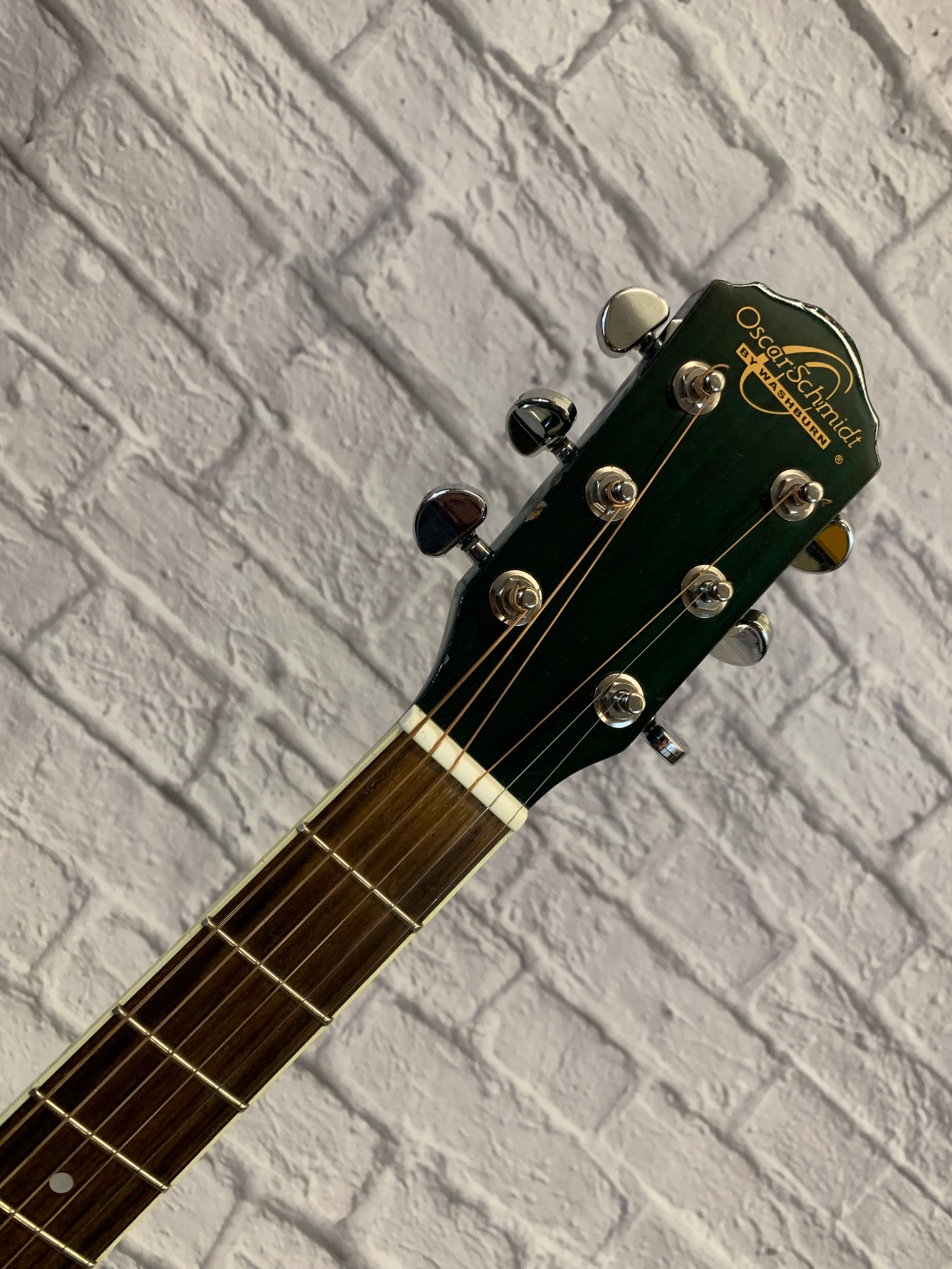Oscar Schmidt OG10CETB Cutaway Acoustic Electric  Transparent Green