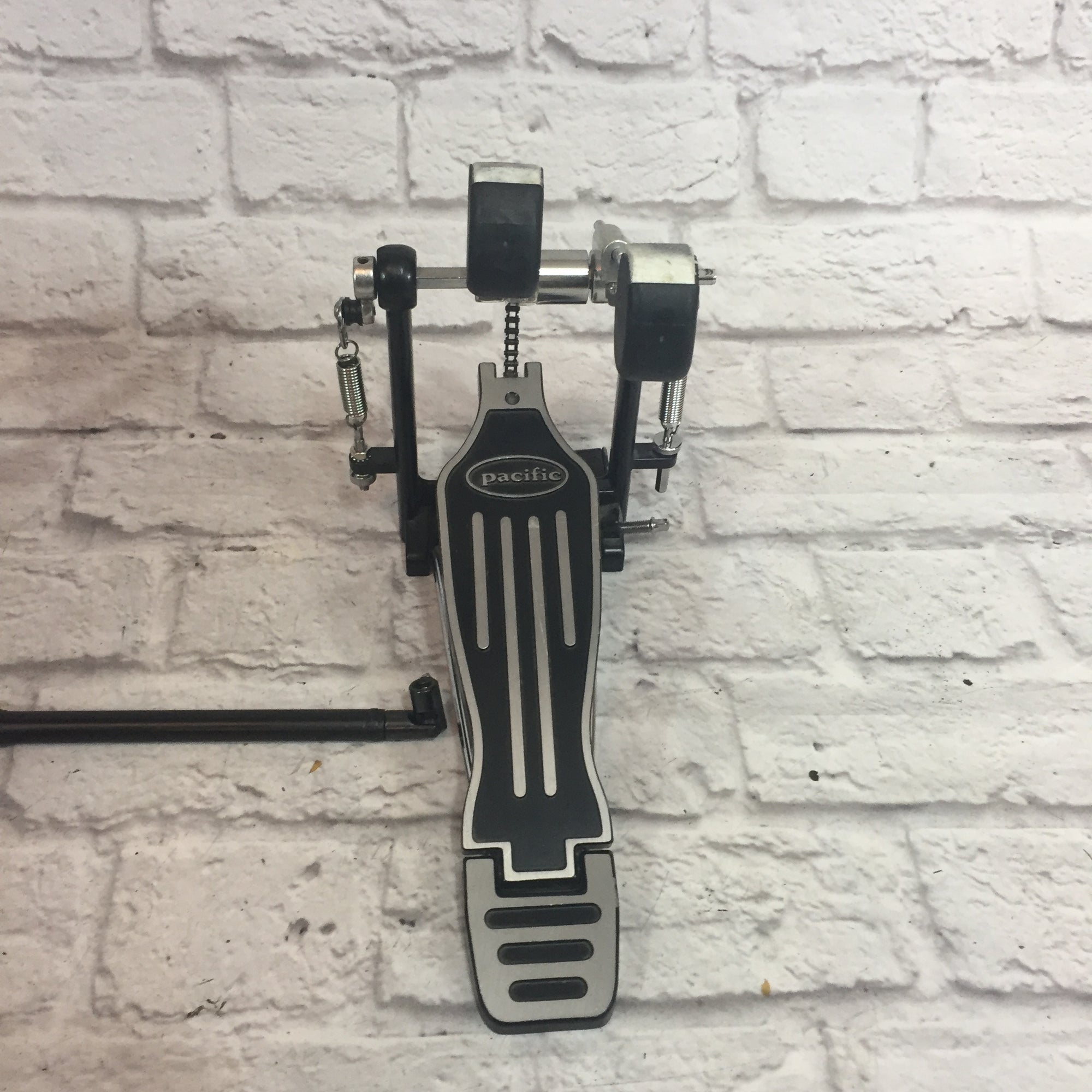 Pacific DP402 Single Chain Left Handed Double Bass Pedal