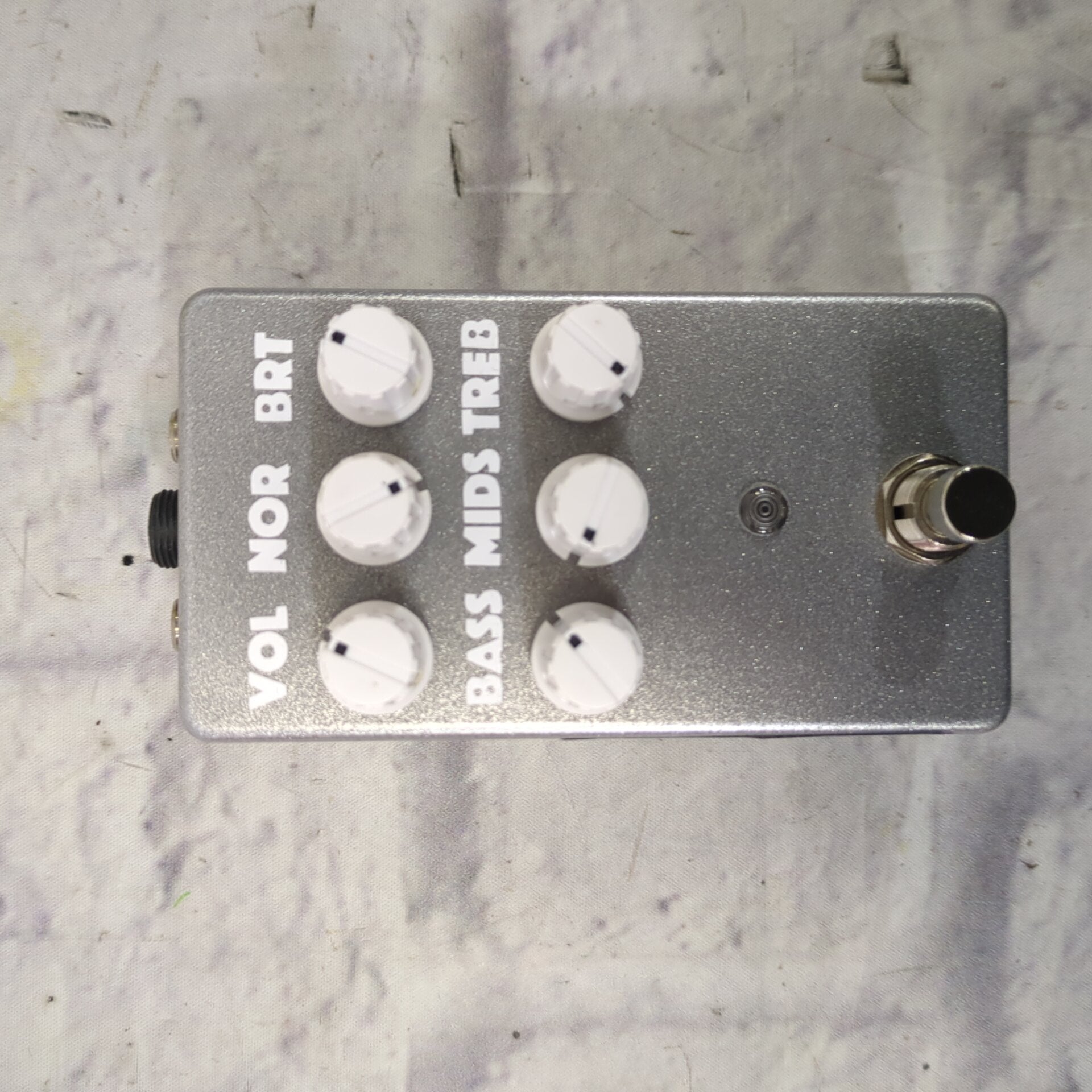 One Slice Pedalworks Model FET Sunn T Preamp Pedal