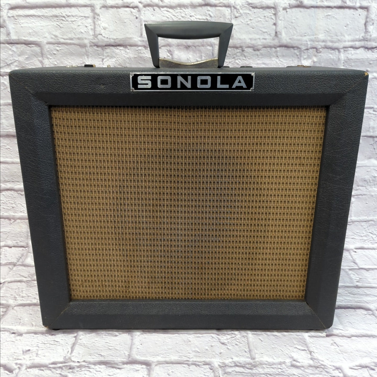 1963 Sonola/Guild Tube Guitar Combo Amp