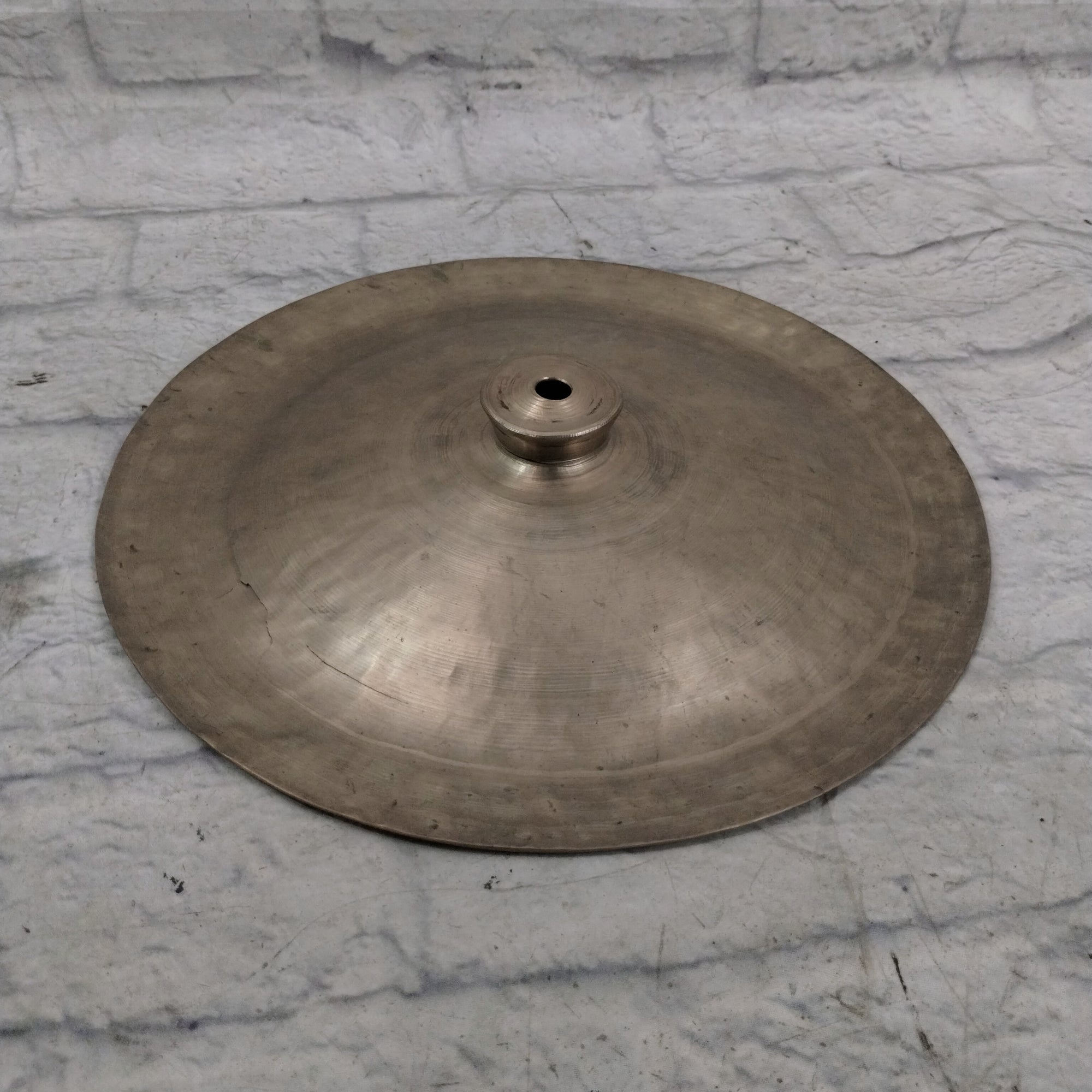 Unknown w/ "Top Bell" Splash Cymbal