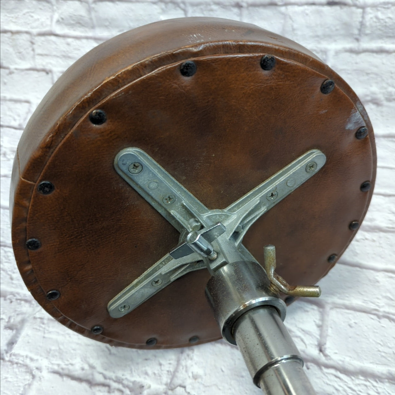 Tama Vintage Drum Thrown Brown Seat