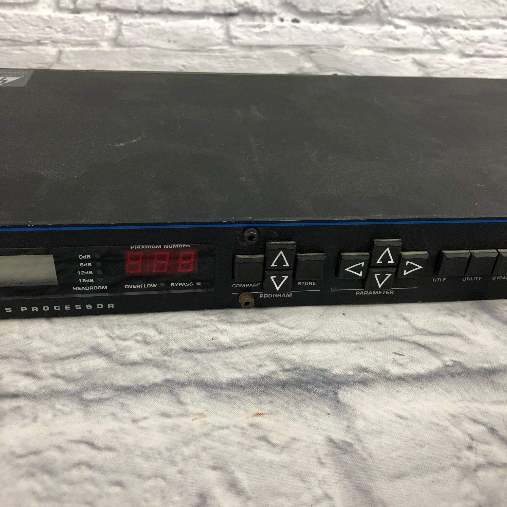 Digitech 256XL Rack Multi Effects Processor - Evolution Music