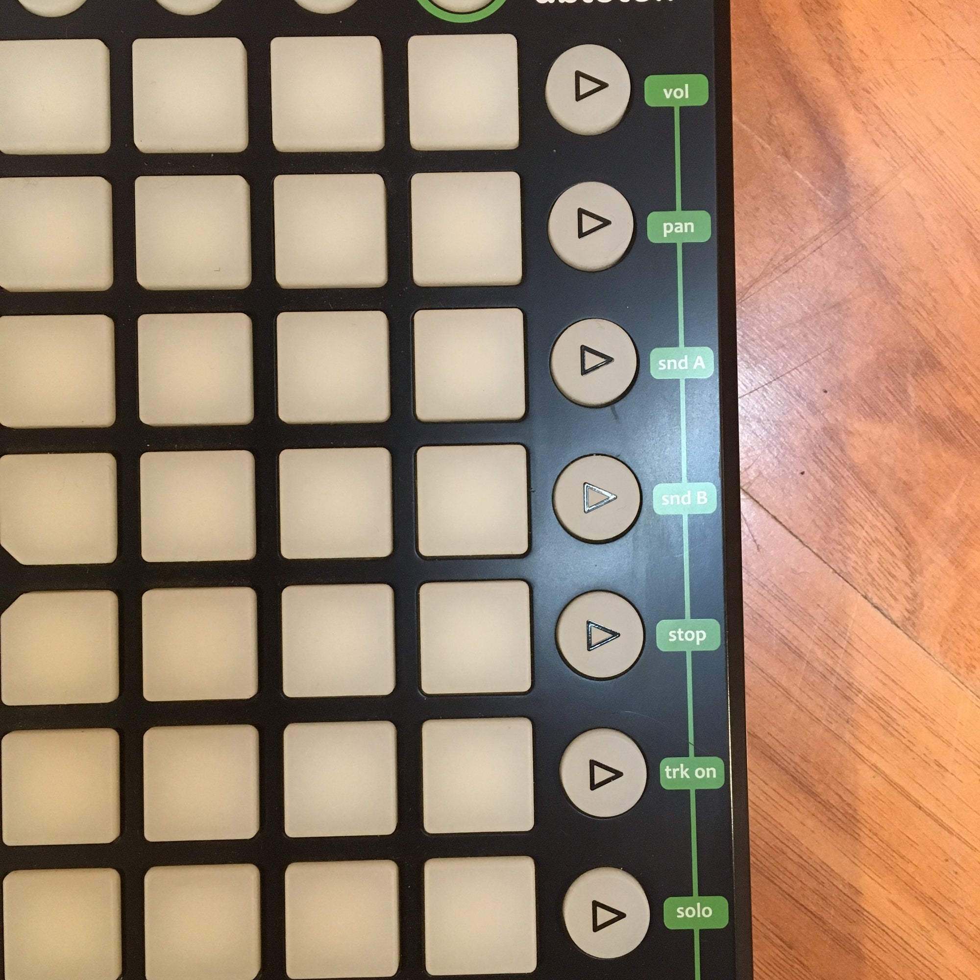 Novation LaunchPad with USB Cable