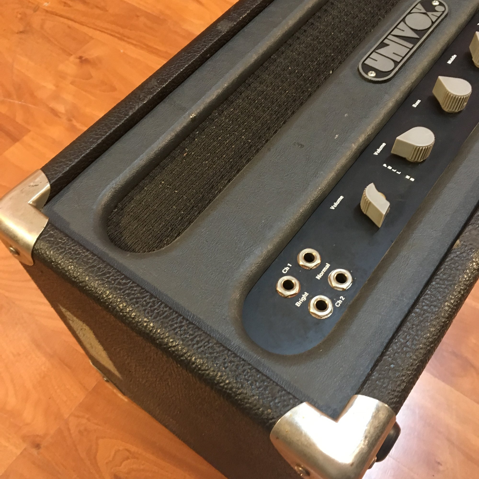Vintage 1970's Univox U-1246 Bass Guitar Head