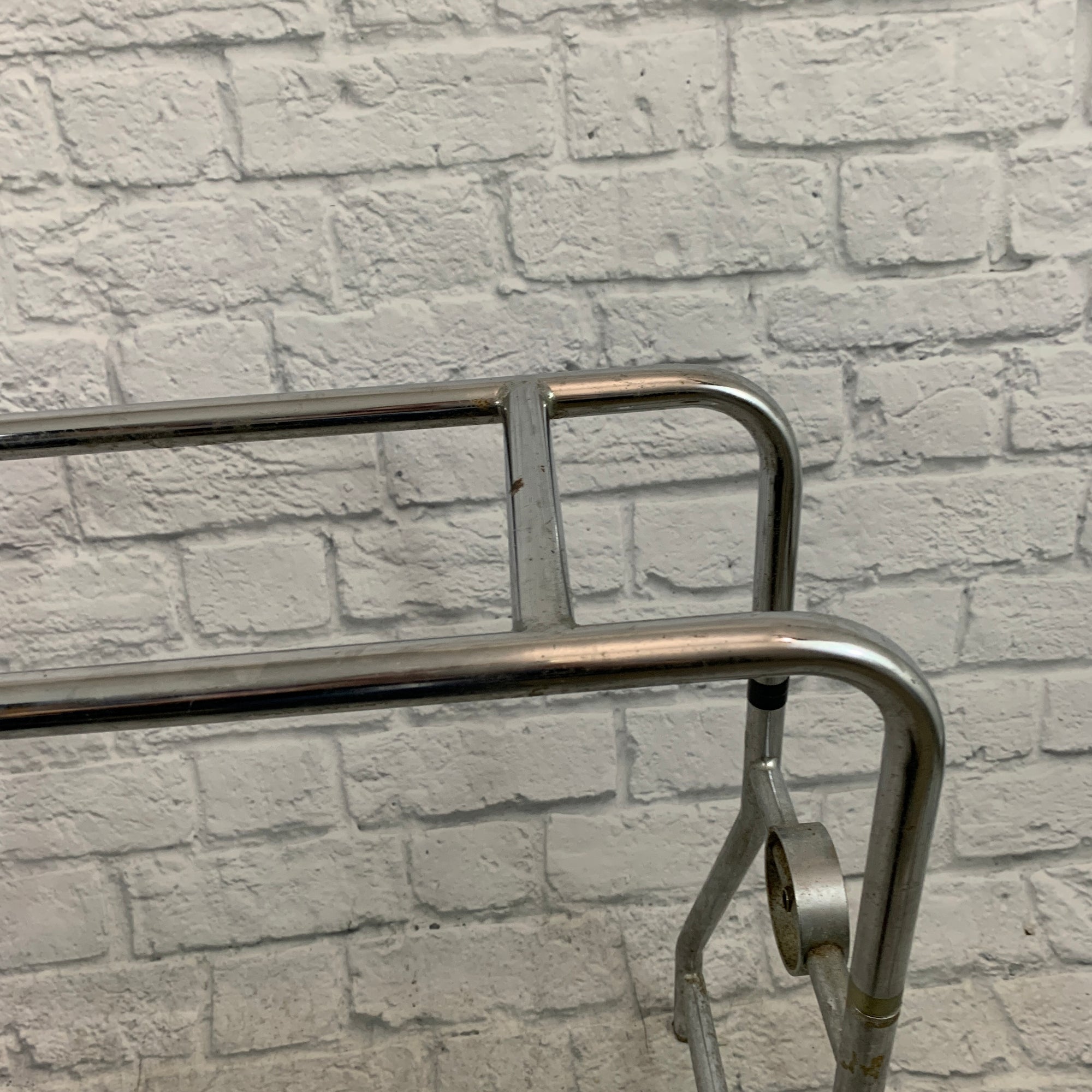 Unknown Chrome Keyboard Stand