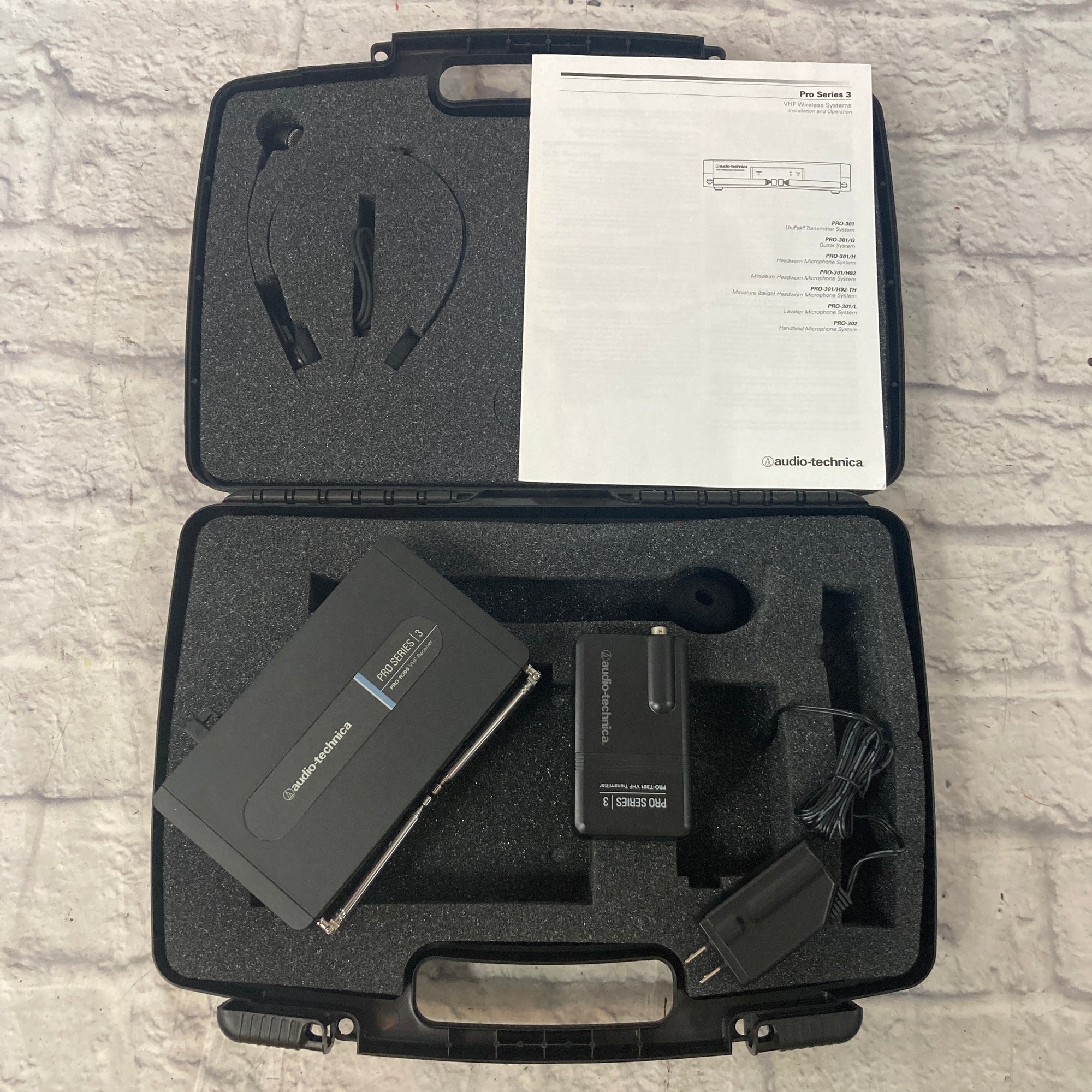 Audio-Technica Pro-301/H Wireless Headset System