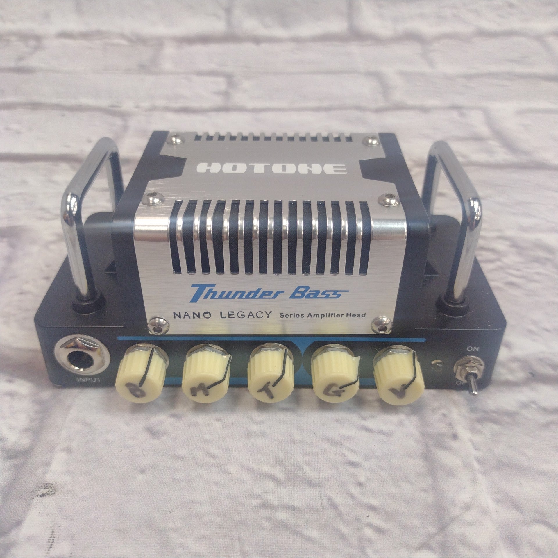 Hotone Thunder Bass Nano Legacy Amp Head