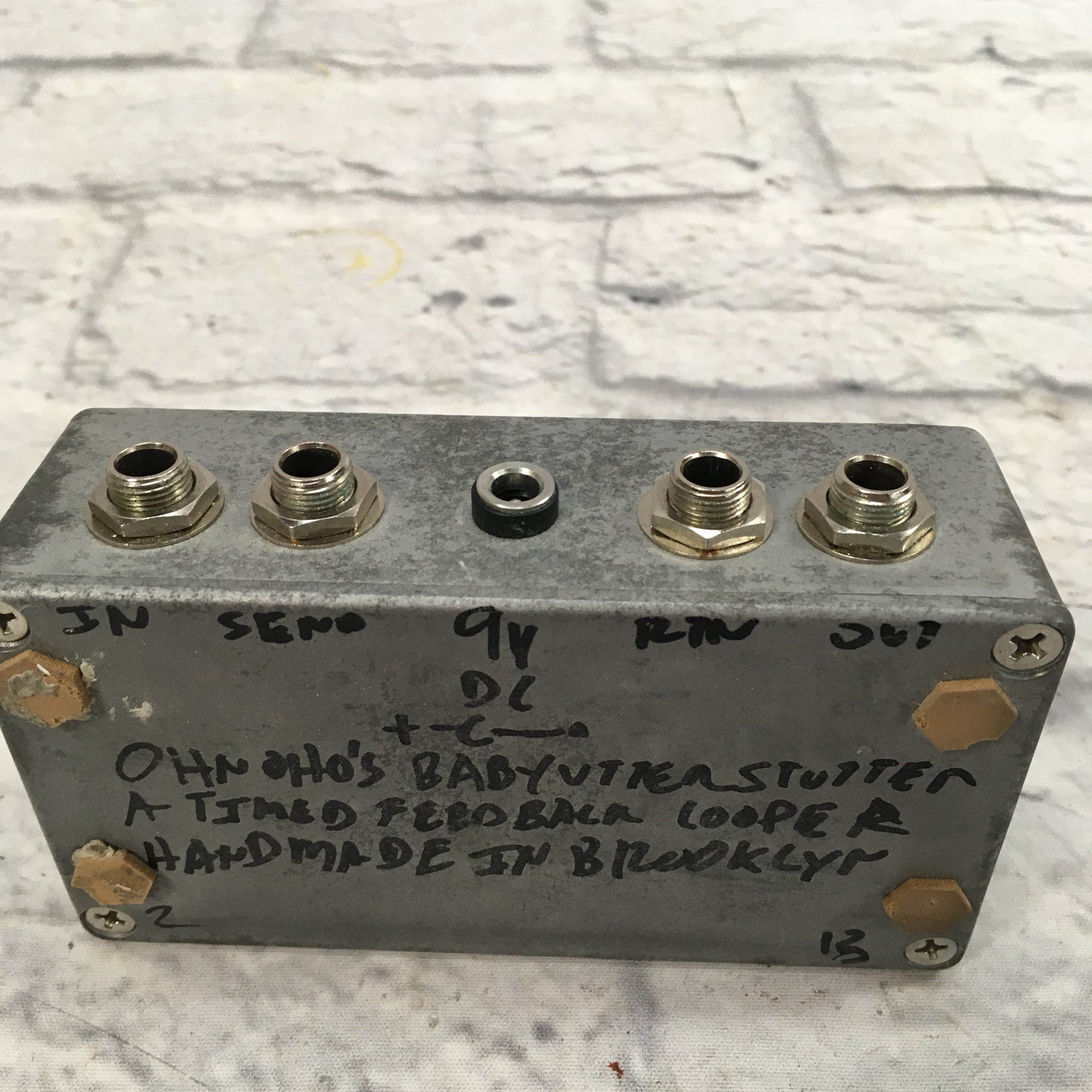 stutter pedal OhNoHo Utter Stutter Guitar Pedal