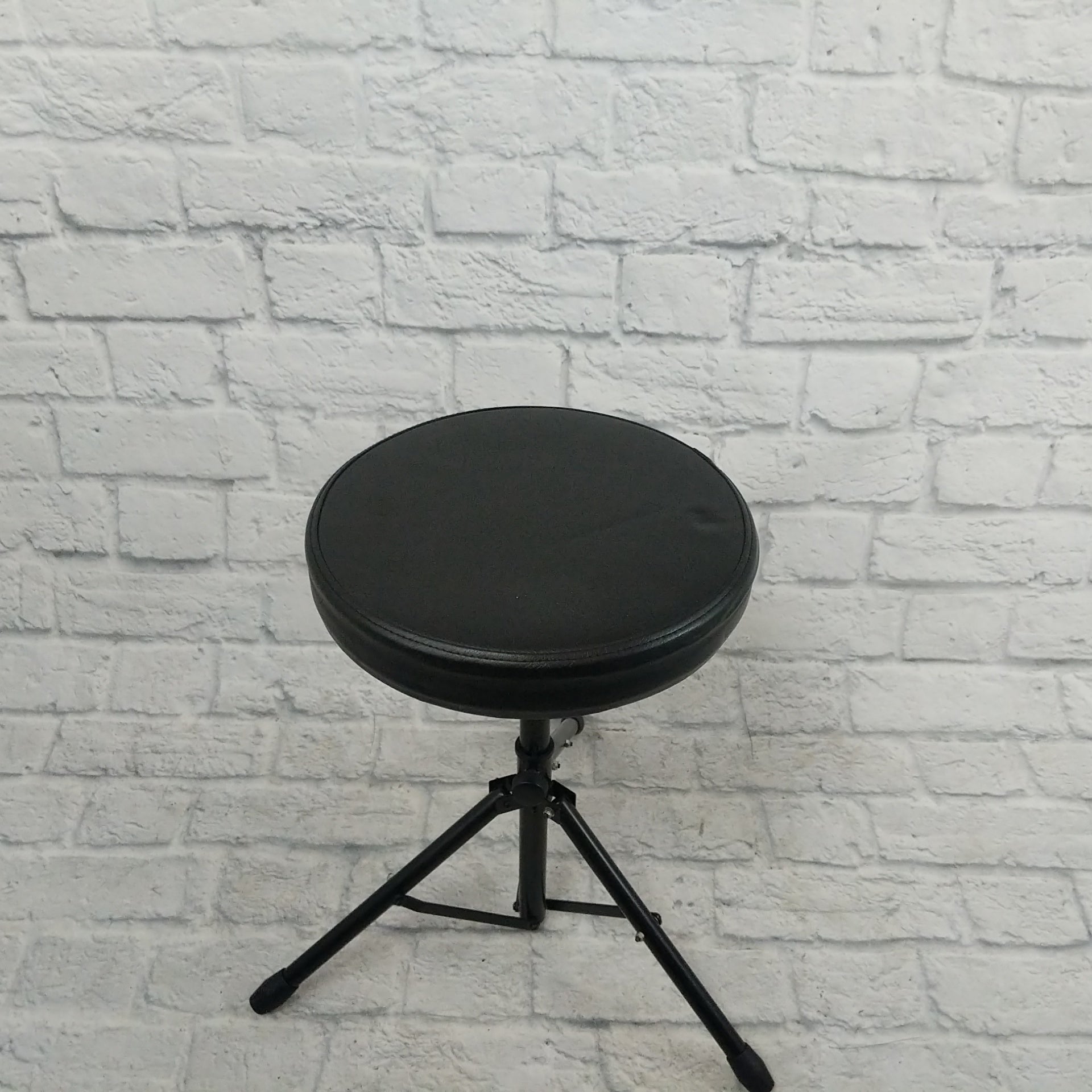 Black Drum Throne