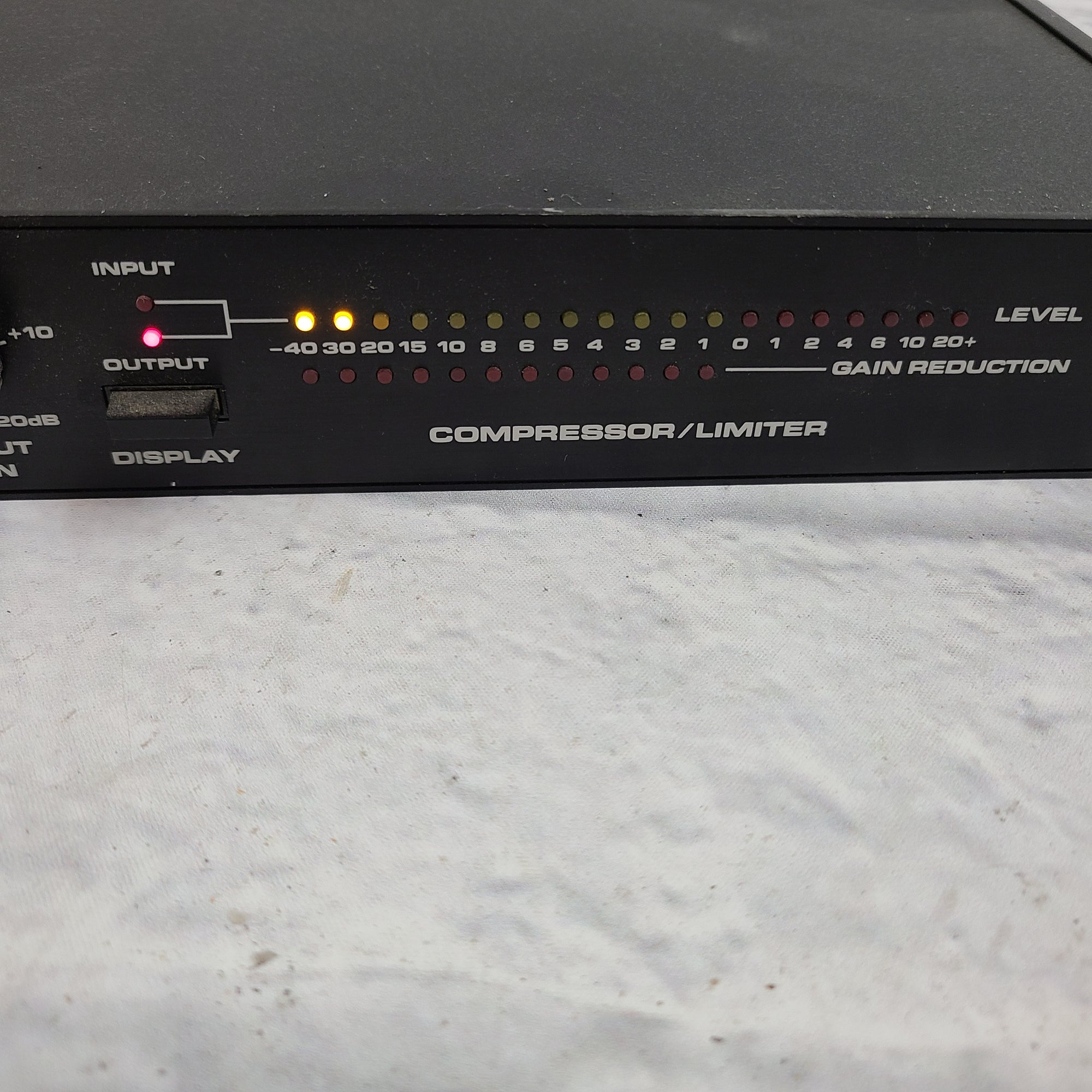 dbx 160XT Compressor / Limiter