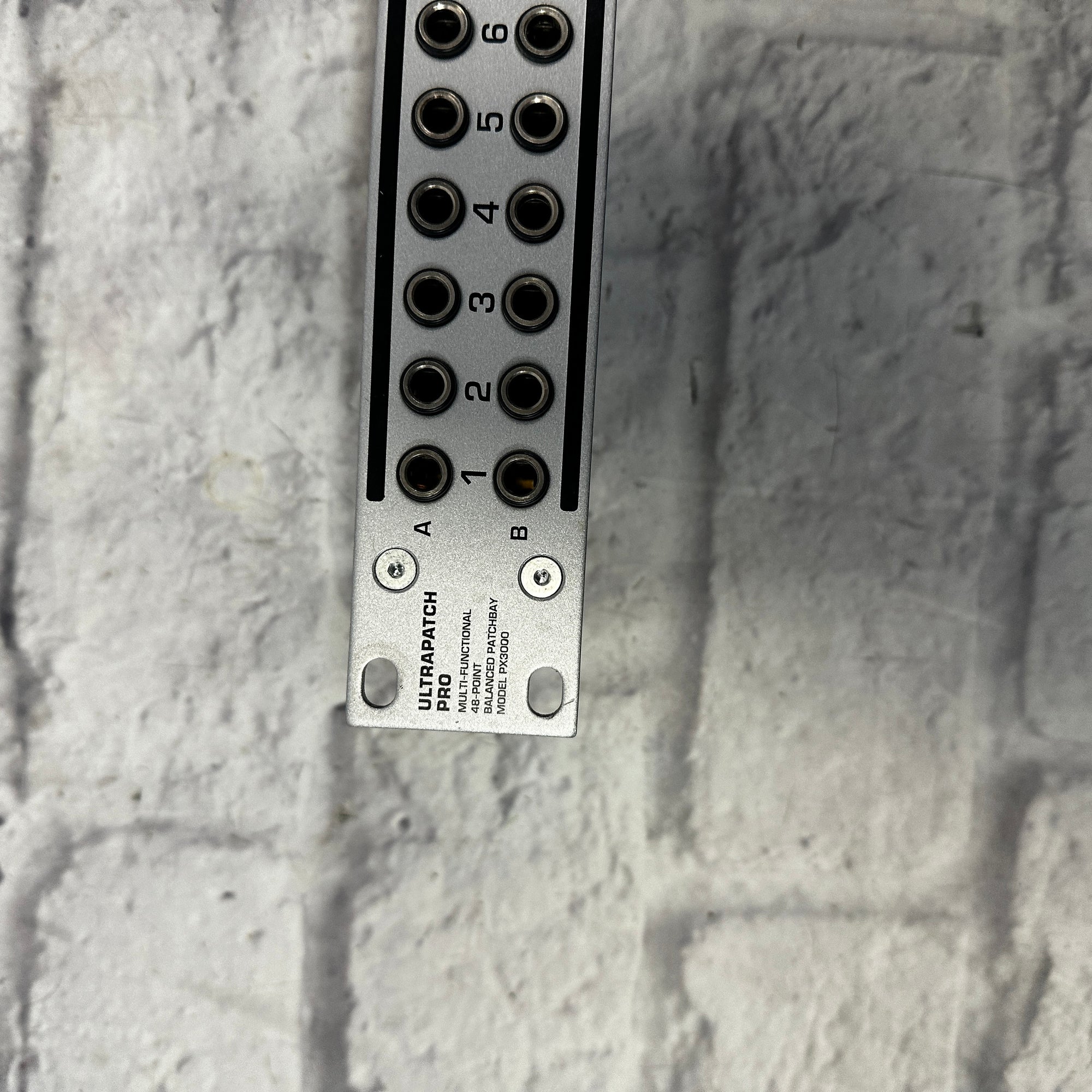 Behringer PX3000 Patchbay