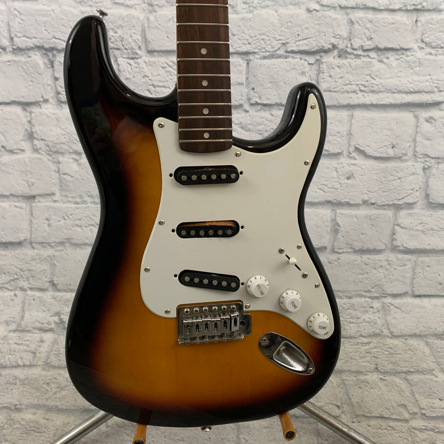 Squier Bullet Strat Electric Guitar Sunburst