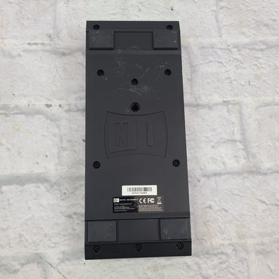 Native Instruments Traktor Kontrol X1 DJ Controller