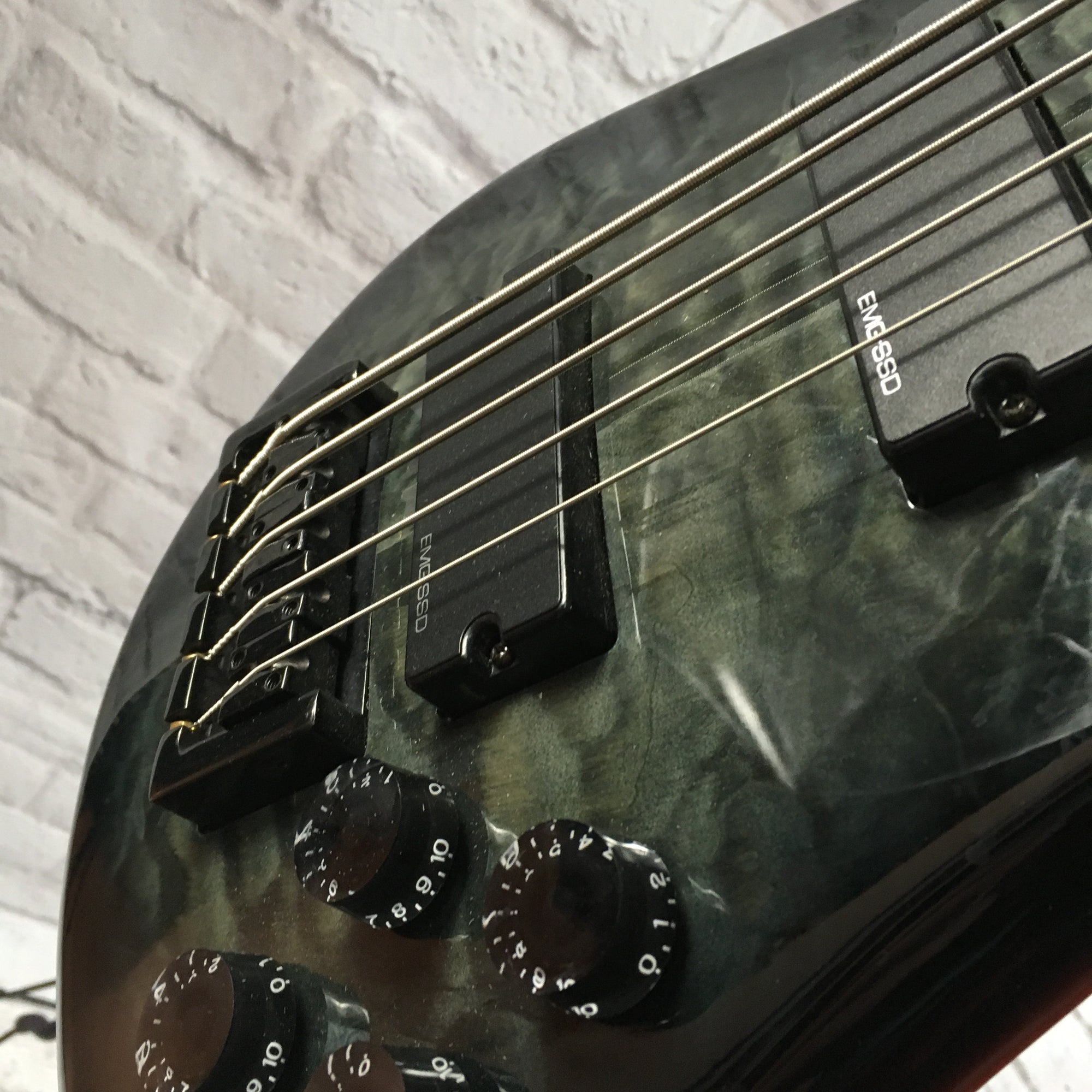 Spector Legend 5 String Bass Trans Black Quilt Top