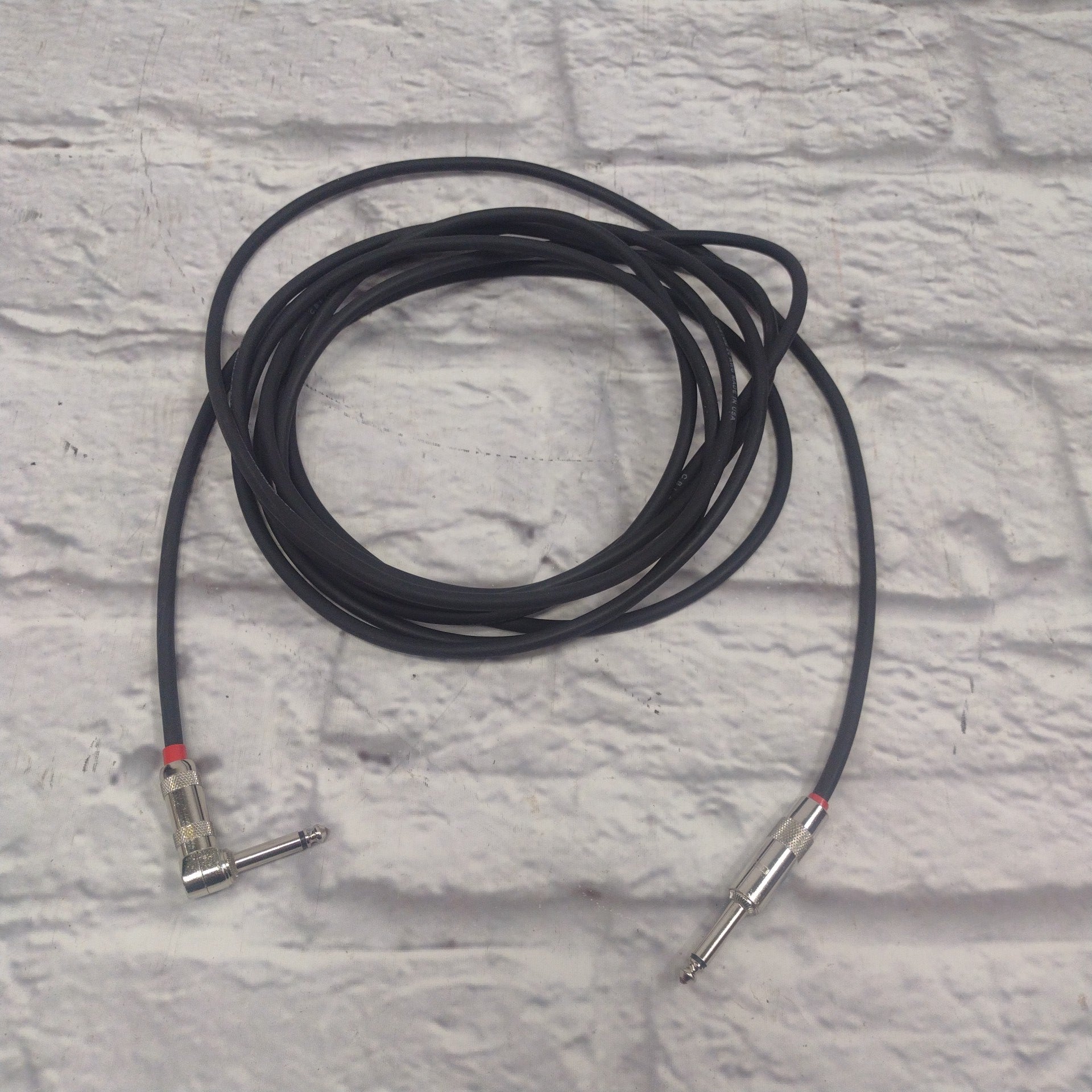 1/4" TS Straight to Right-Angle Instrument Cable - 16ft