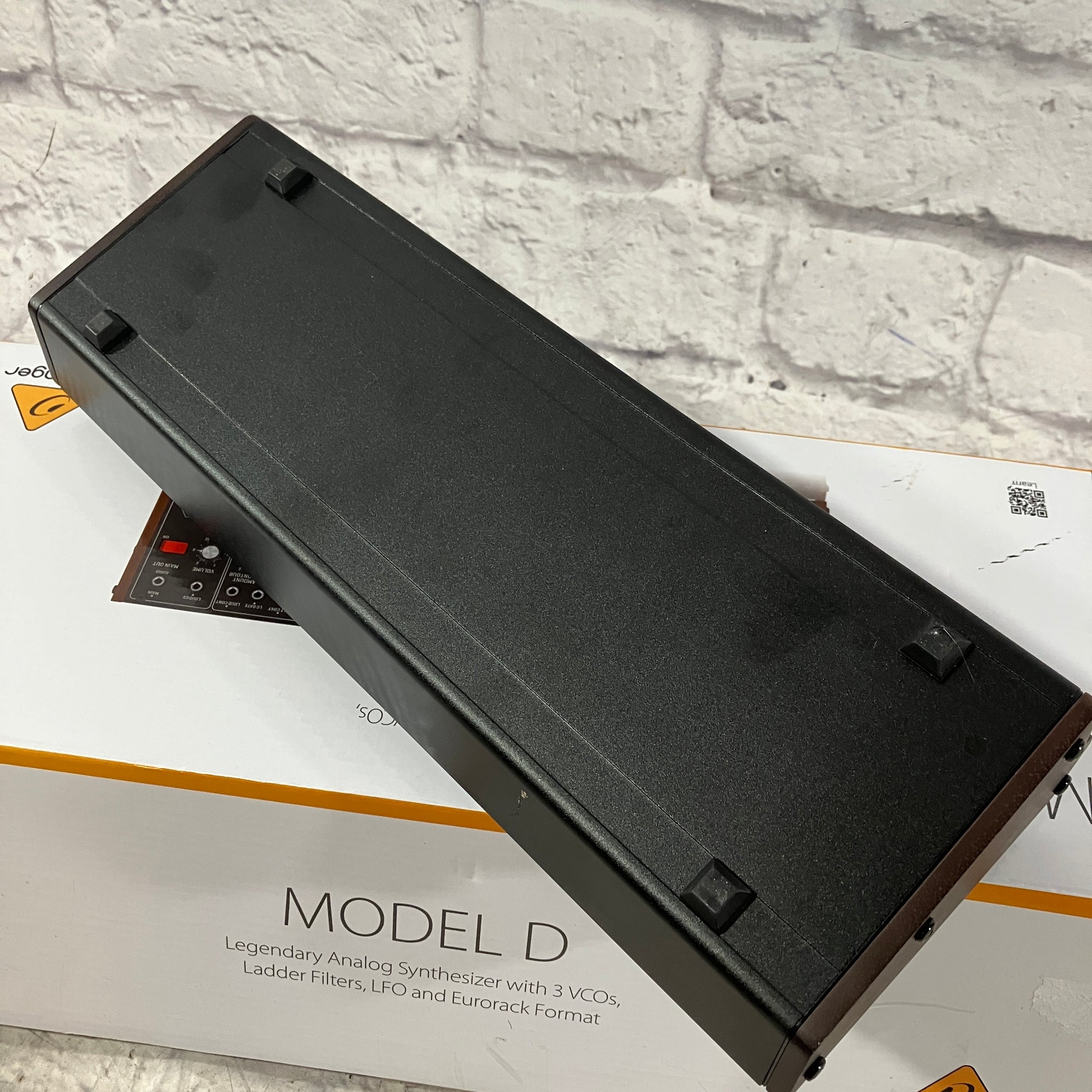 Behringer Model D Analog Synth