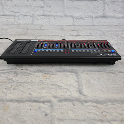 Roland Roland JU-06 Boutique Ser. Digital Synthesizer Sound Module