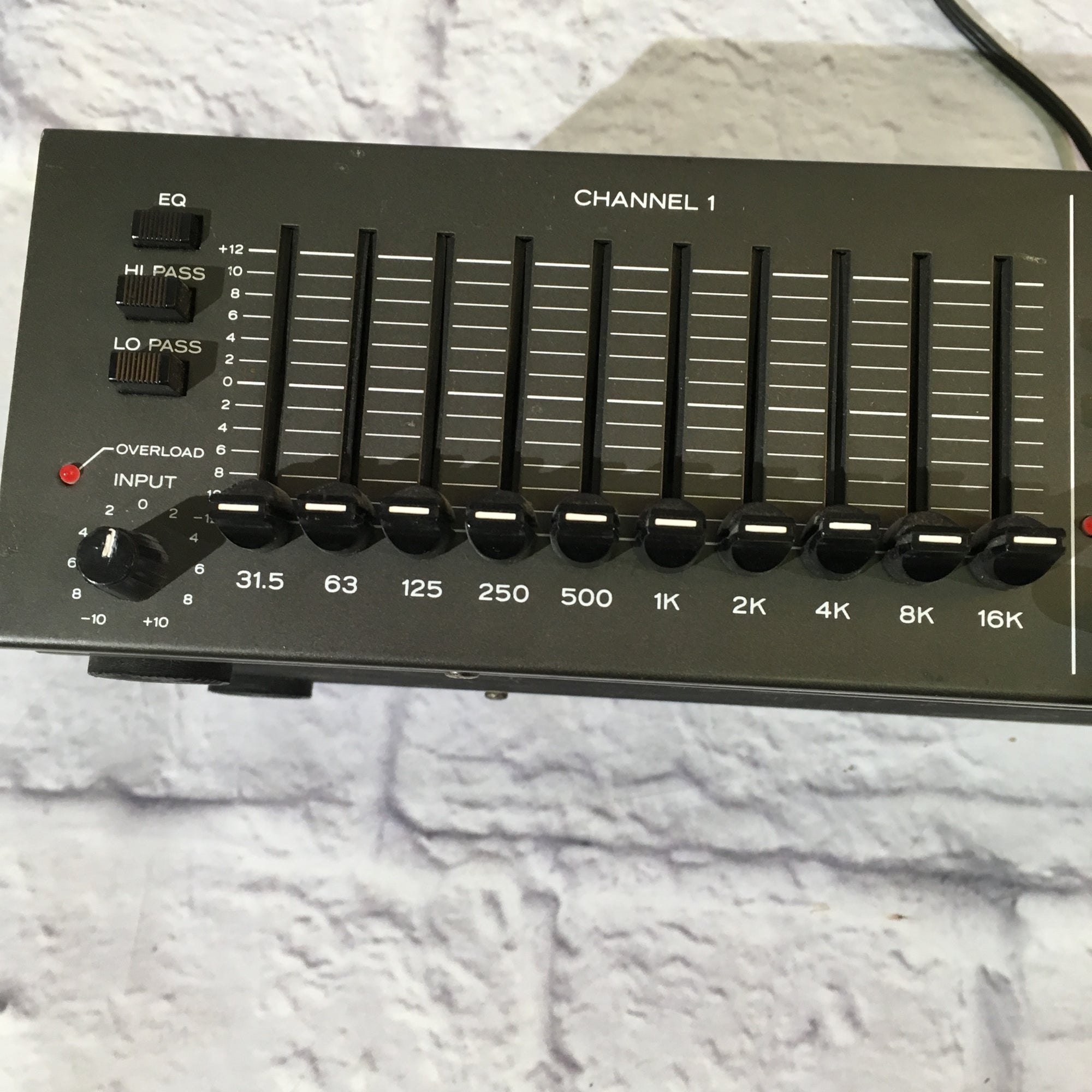 Teac GE-20 Graphic Equalizer with VU Meter