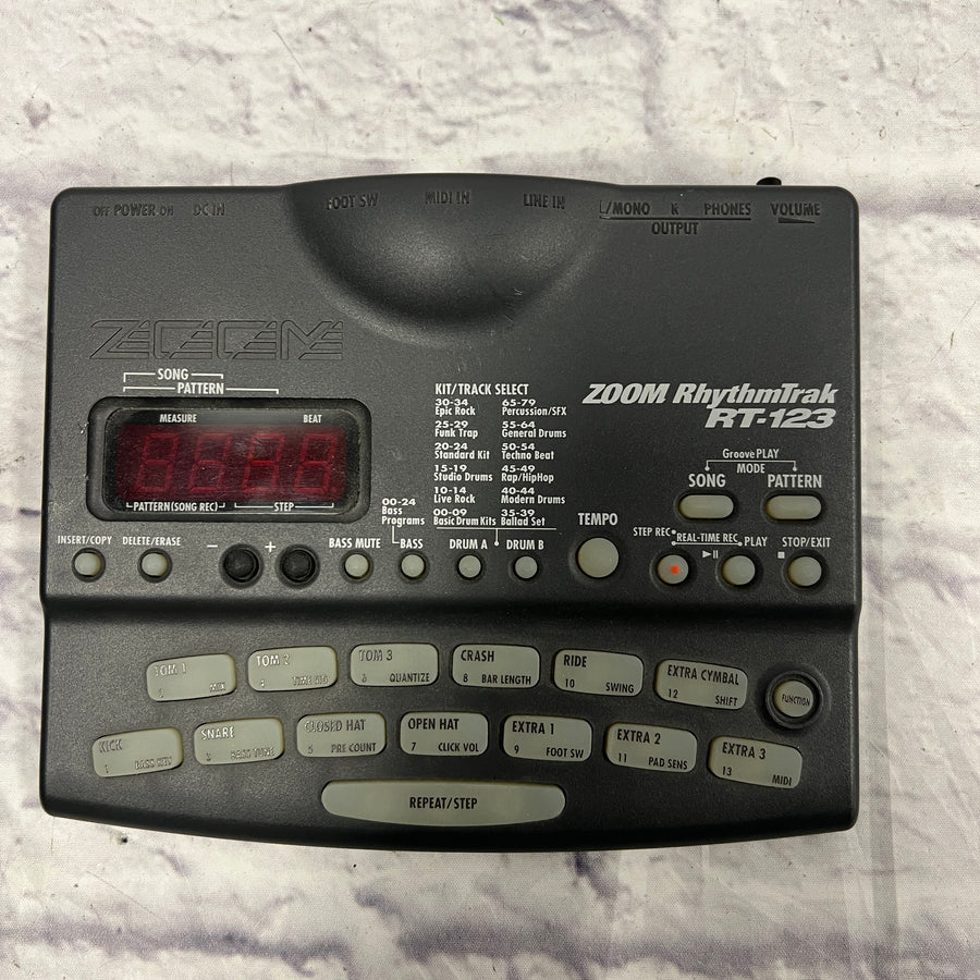 Zoom RT-123 Electronic Drum Machine