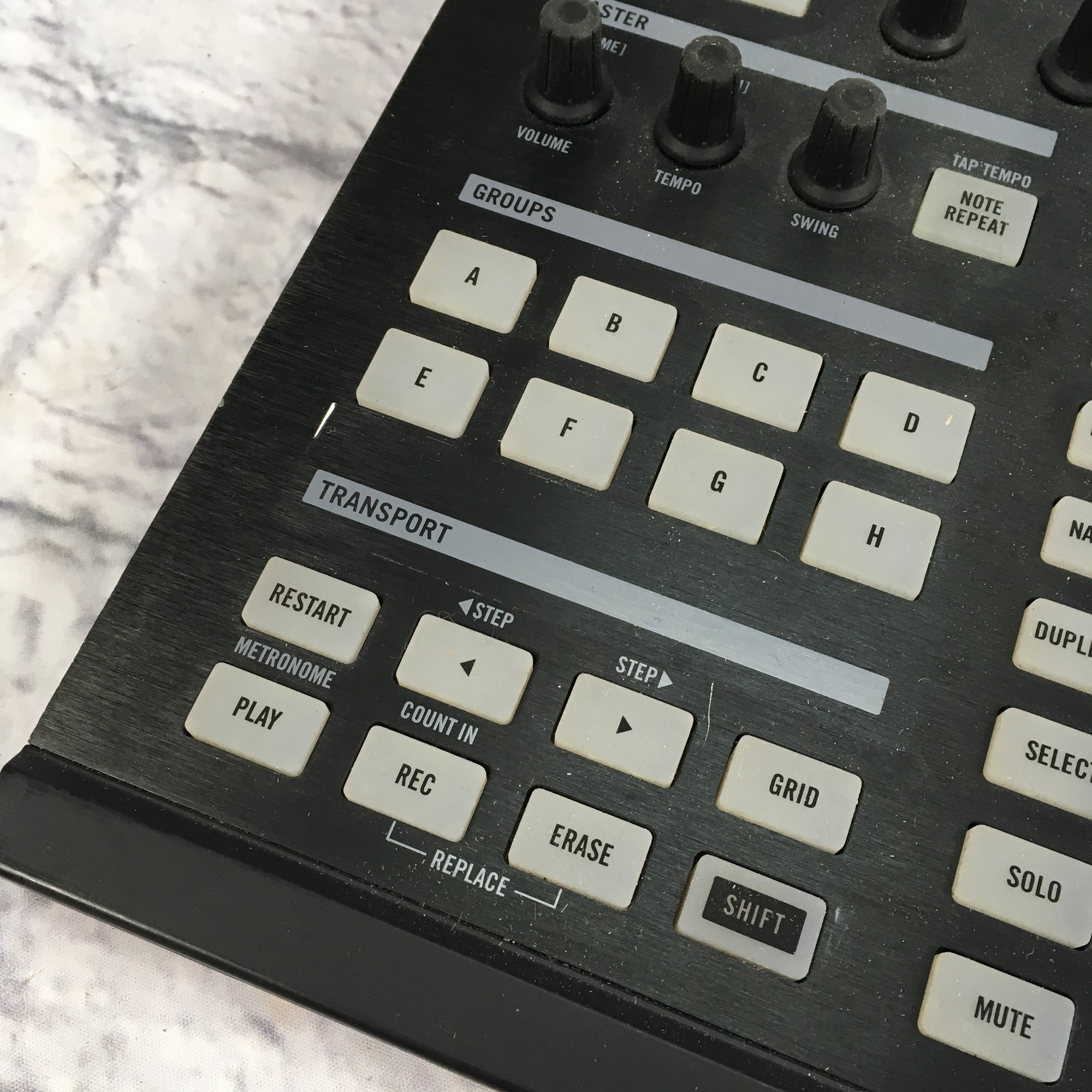 Native Instruments Maschine Controller