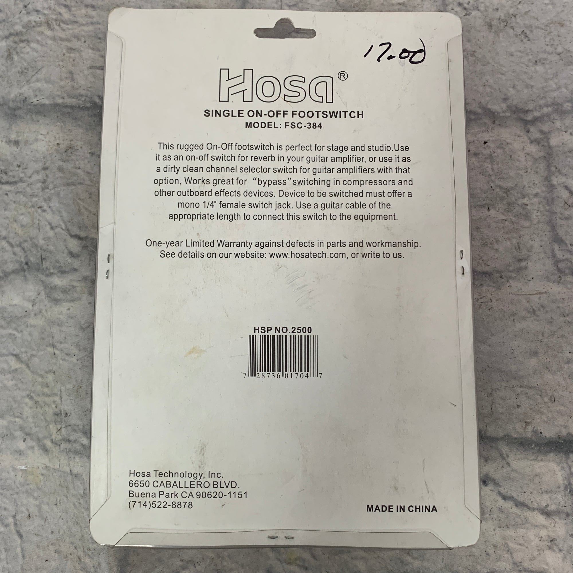 Hosa FSC-384 Footswitch, Guitar-style, Single-latching