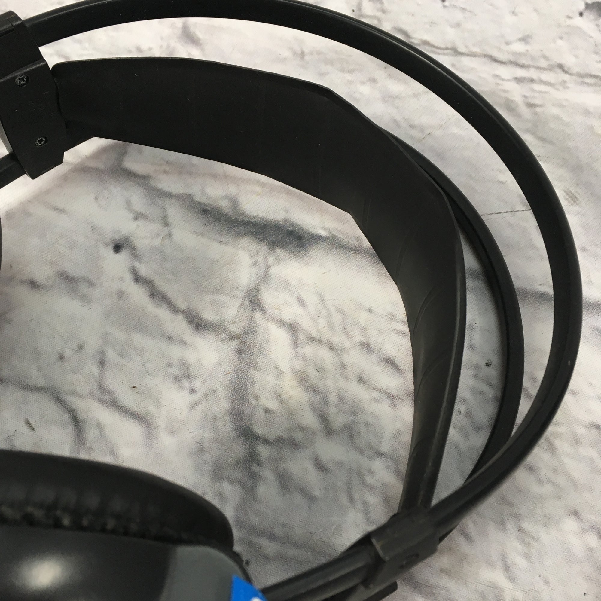 AKG K44 Headphones