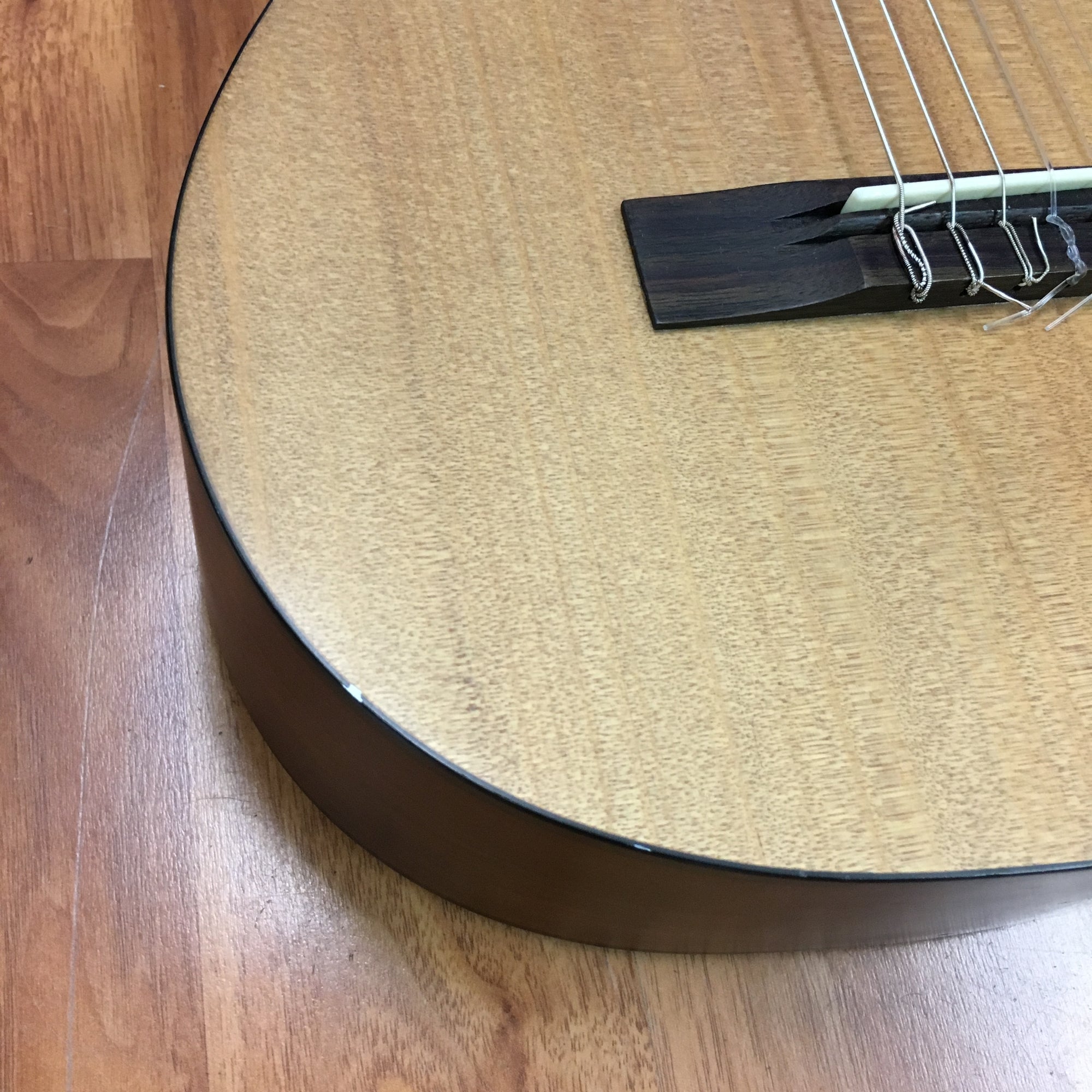 ** Squier MC-1 Short Scale Classical Guitar