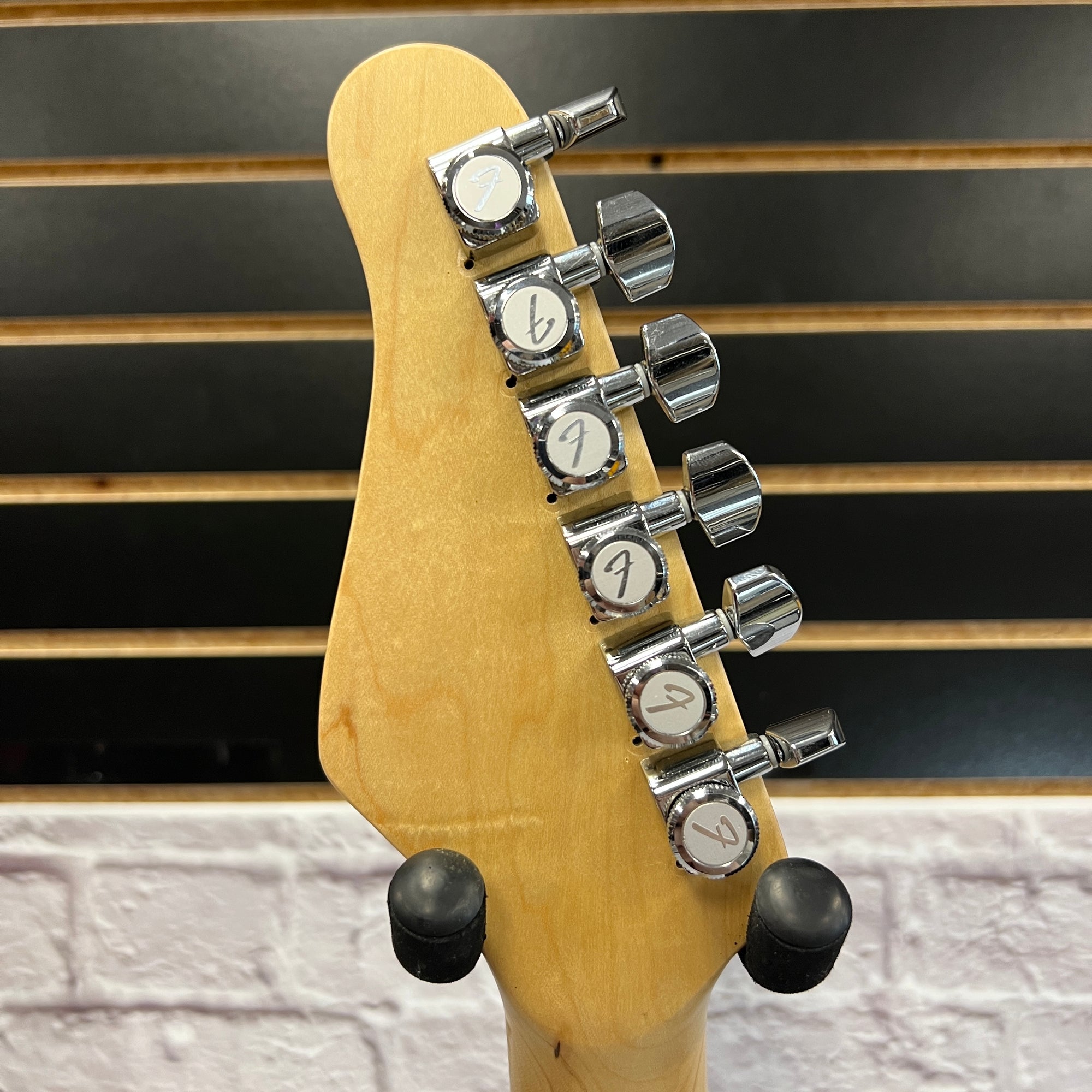 Austin Strat Style with Fender Locking Tuners Electric Guitar