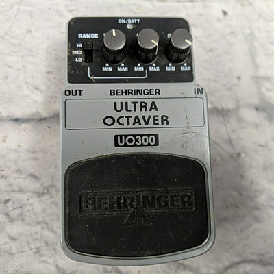 Behringer UO300 Ultra Octaver Pedal
