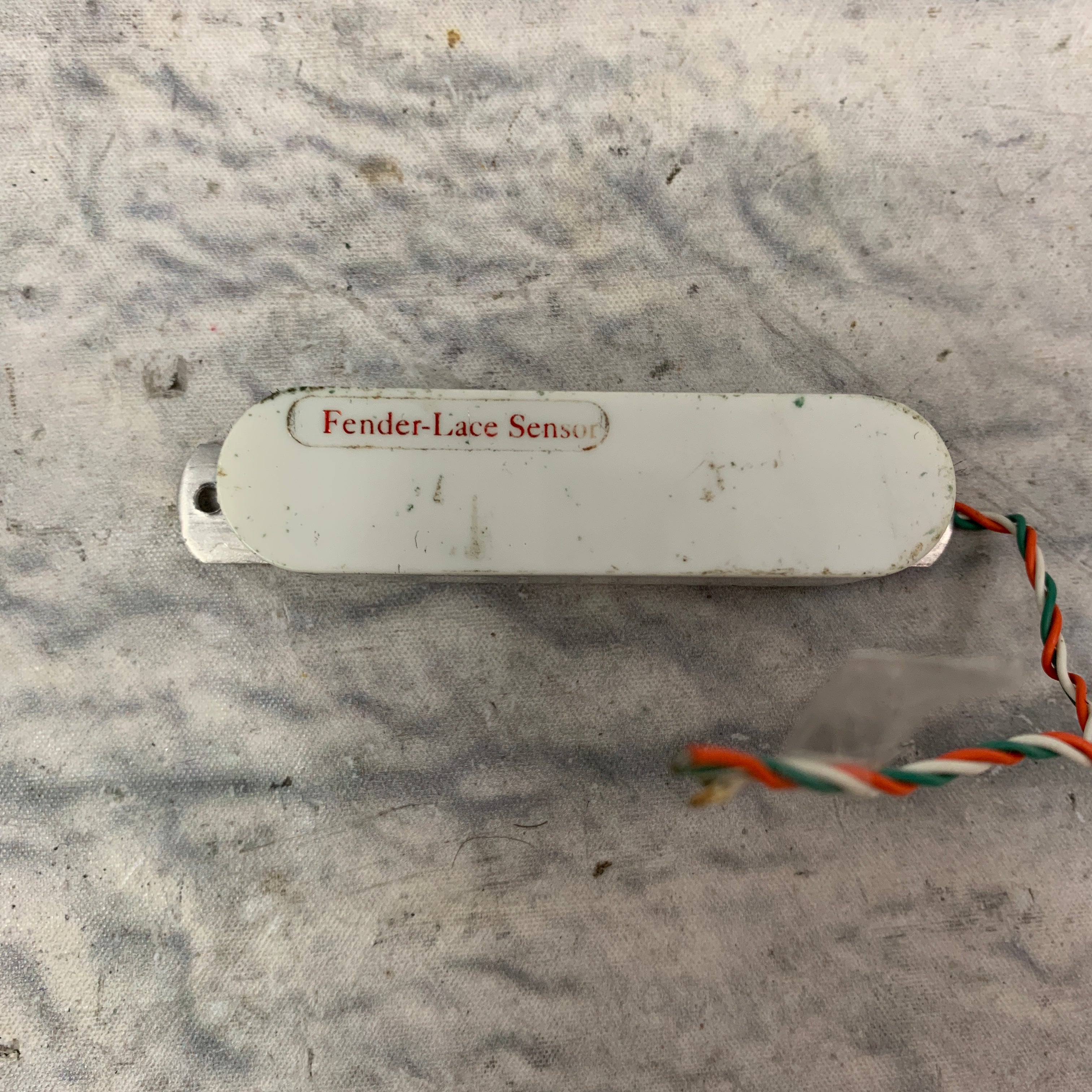 Fender Lace Sensor Red & White Pickup - Evolution Music