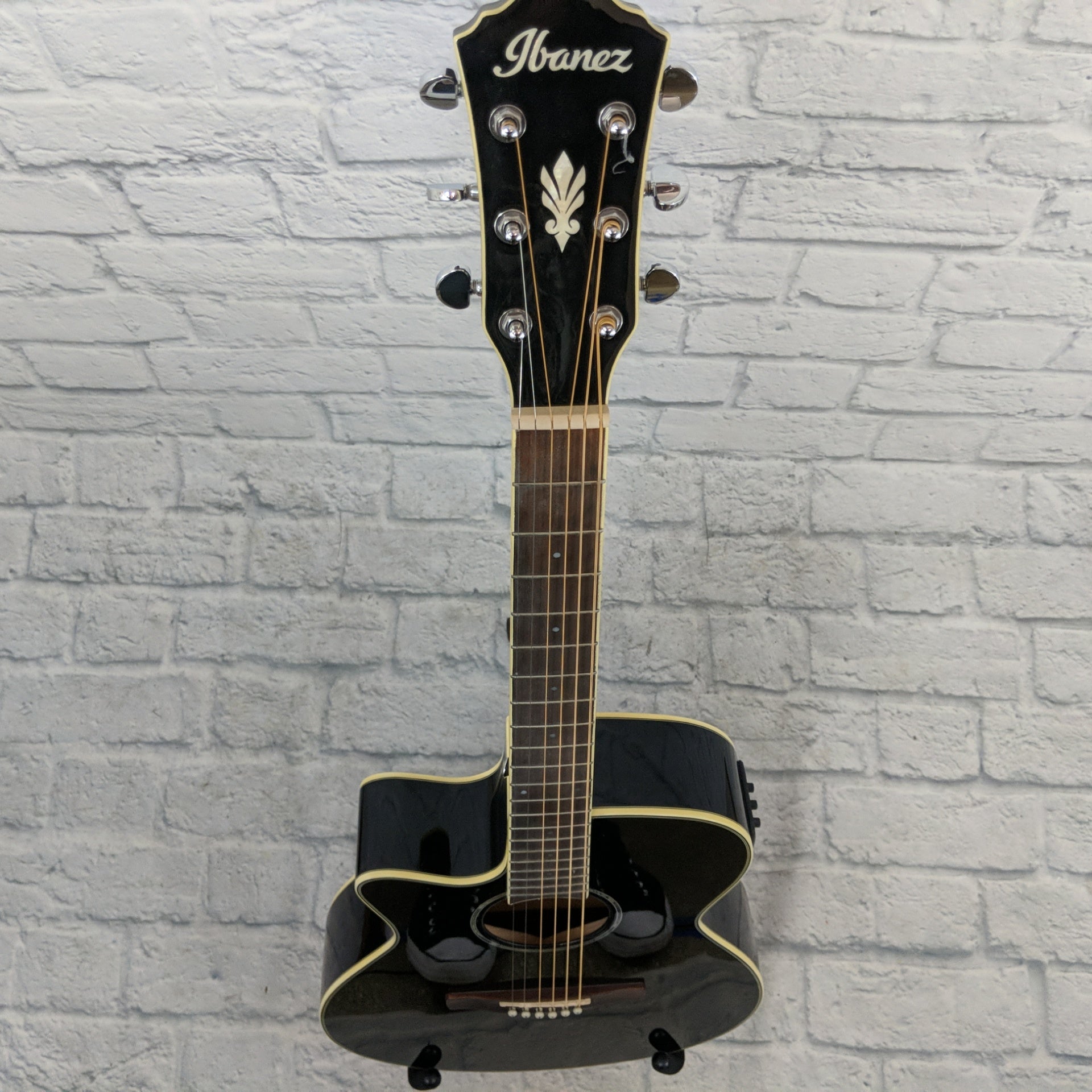 Ibanez AEG10LIIBK Lefty Acoustic Electric Guitar in Black