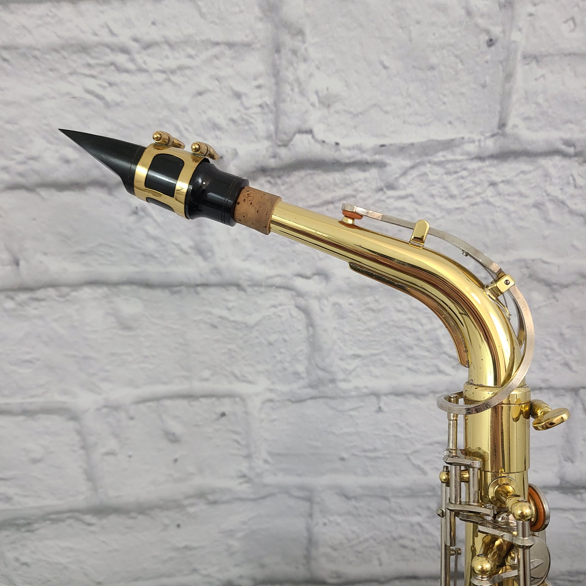 Yamaha YAS 23 Alto Saxophone Saxophone w/ Case and Accessories