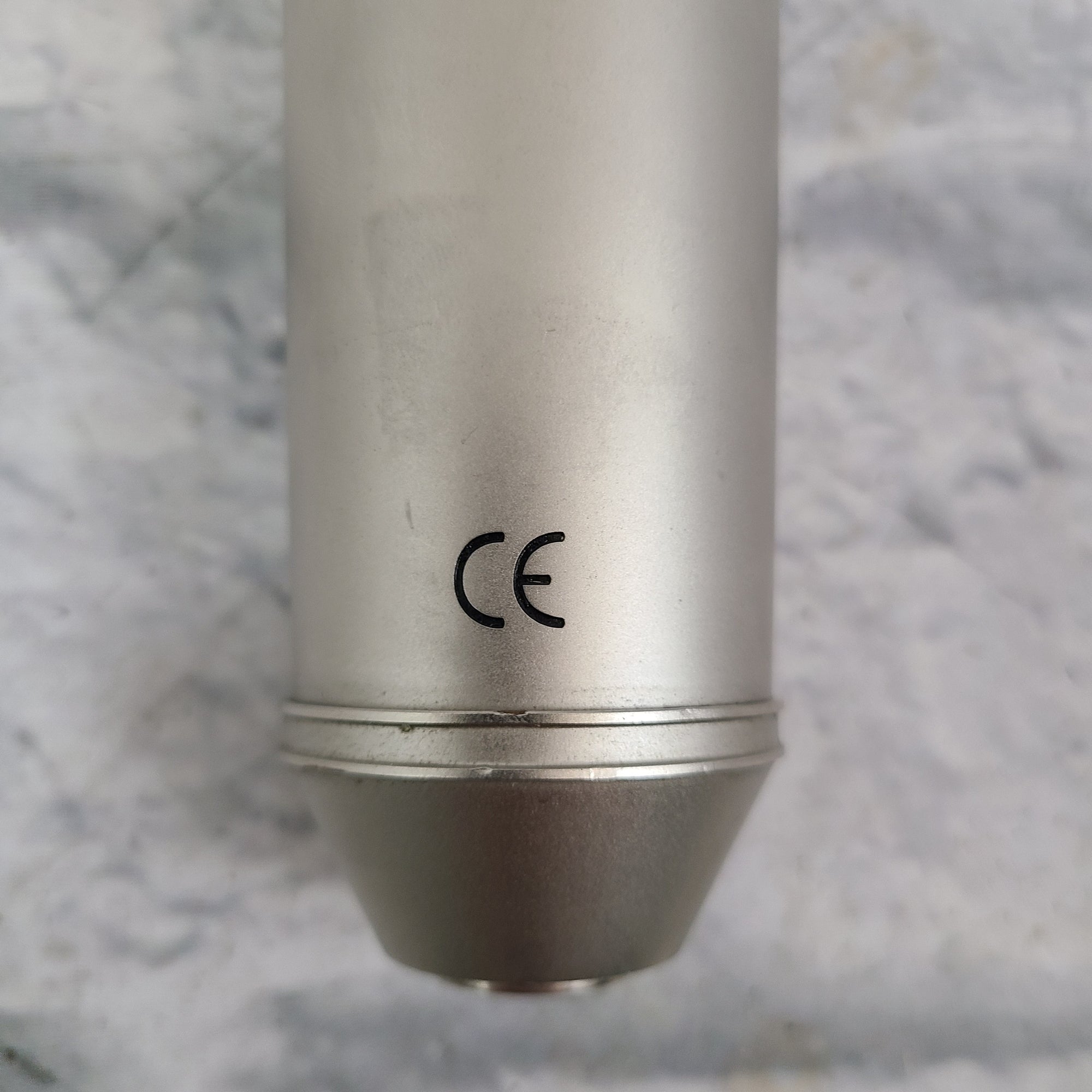 Behringer B2 Studio Multipattern Condenser Microphone