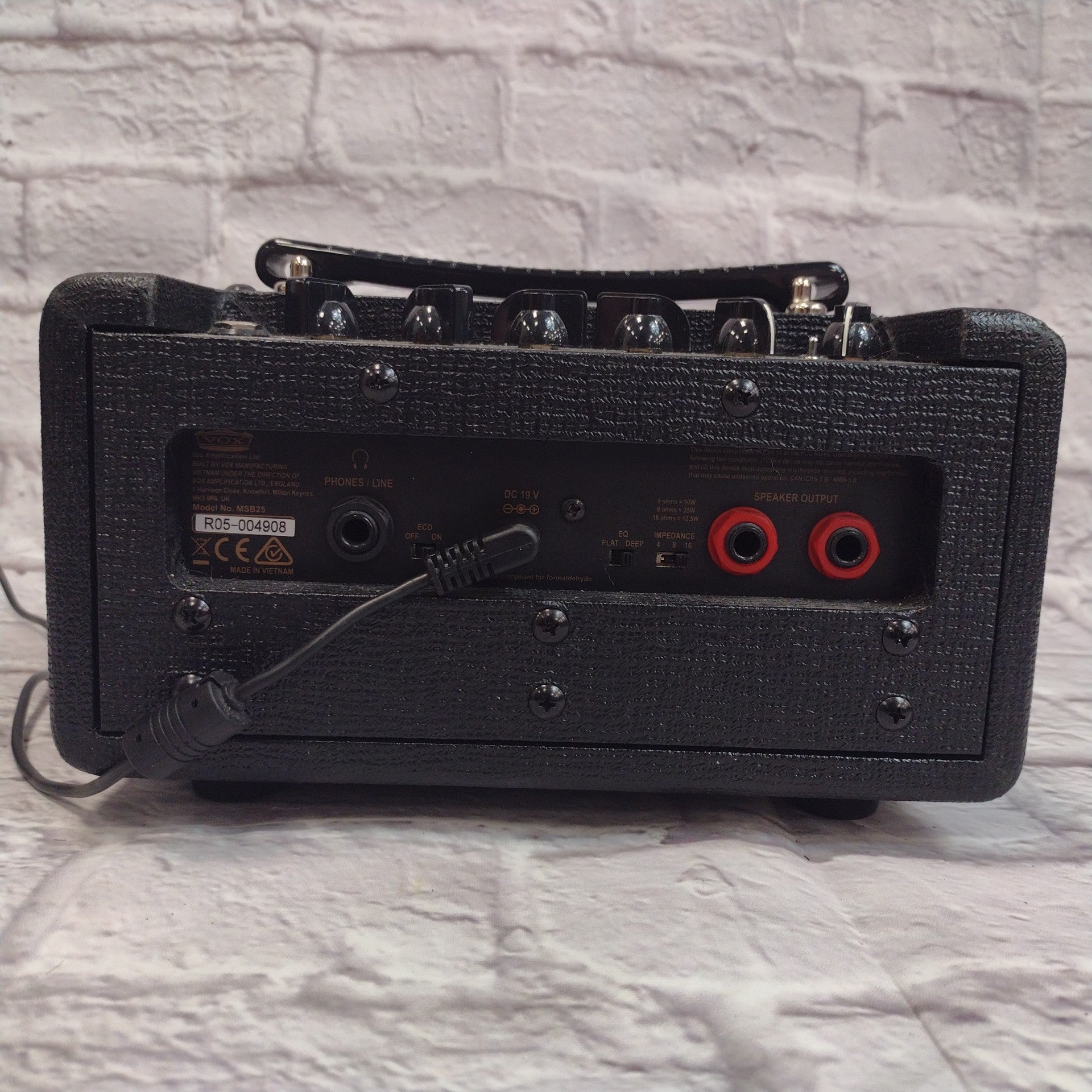 Vox MSB25 Mini Super Beatle with Trolley Cabinet