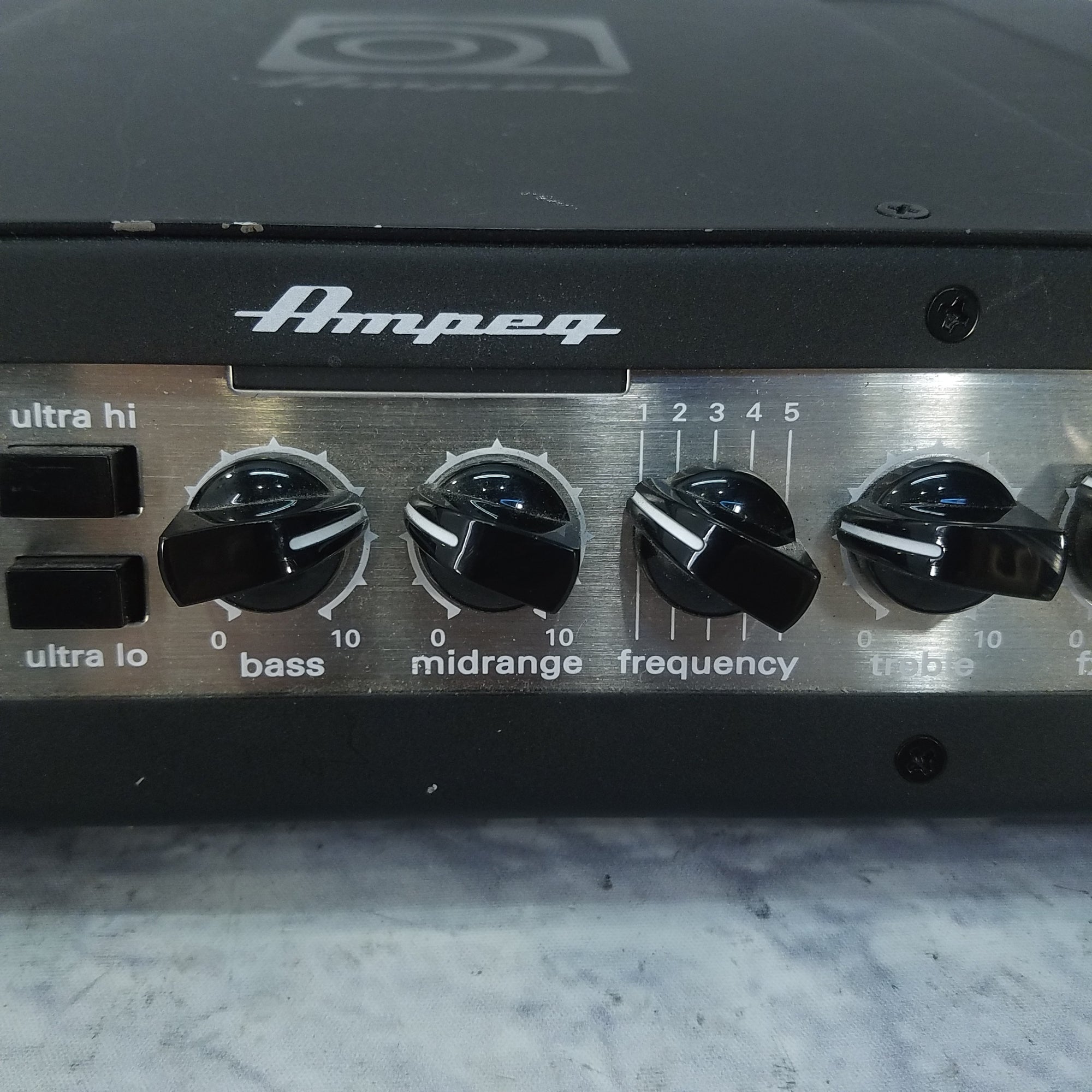 Ampeg PF-500 Bass Amp Head
